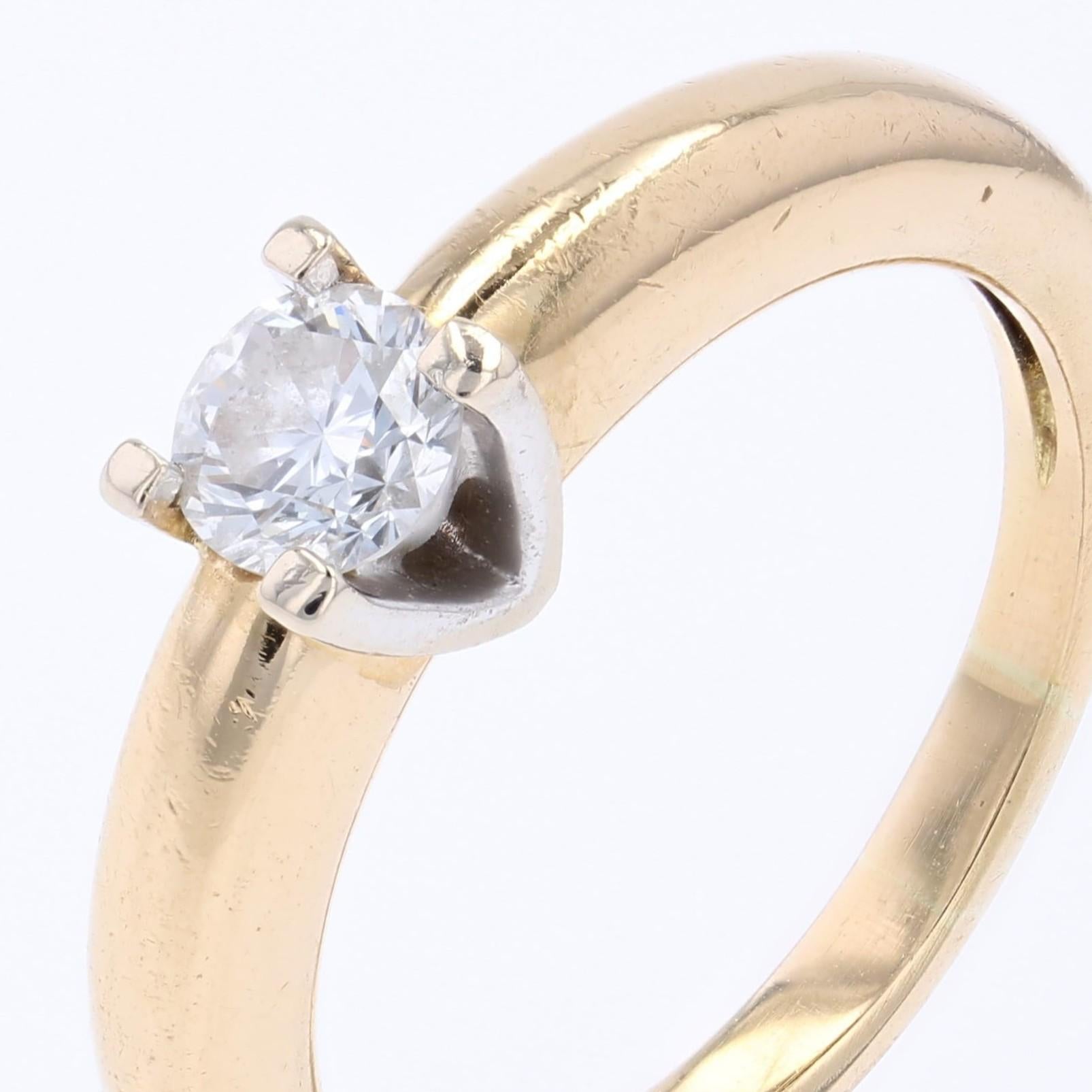 Modern Second-Hand Diamond 18 Karat Yellow Gold Solitaire Ring For Sale 5