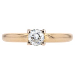 Modern Second-Hand Diamond 18 Karat Yellow Gold Solitaire Ring