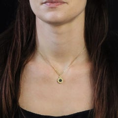 Modern Second Hand Gray Pearl 18 Karat Yellow Gold Pendant