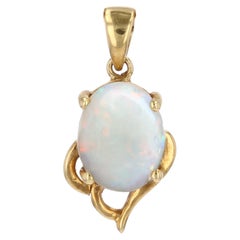 Modern Second Hand Opal 18 Karat Yellow Gold Pendant