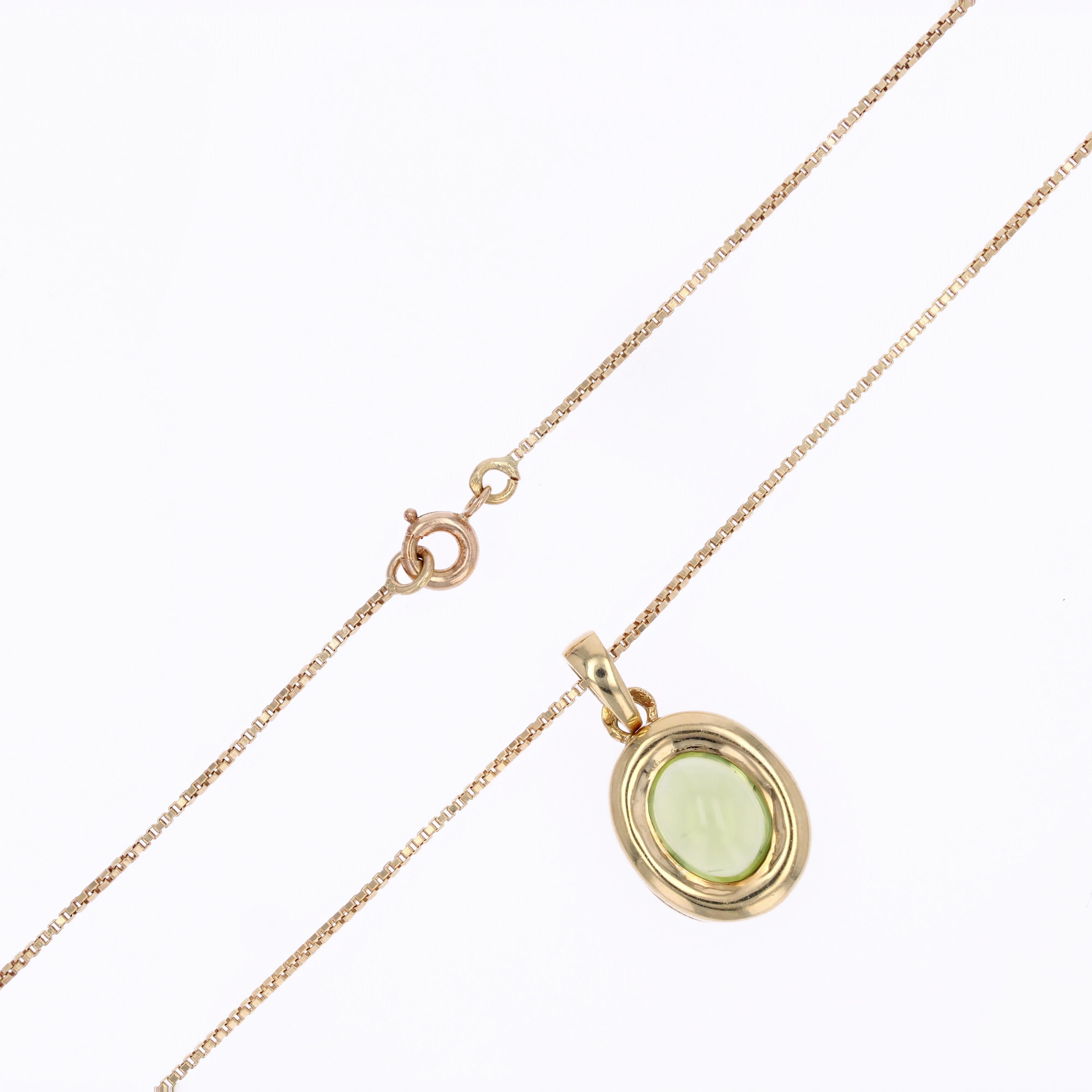 Collier pendentif moderne de seconde main en or jaune 18 carats avec péridot en vente 5