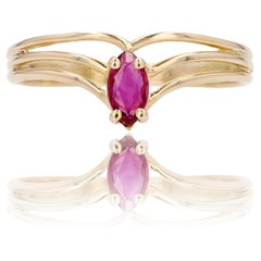 Modern Second- Hand Ruby 18 Karat Yellow Gold 3 Rings Ring