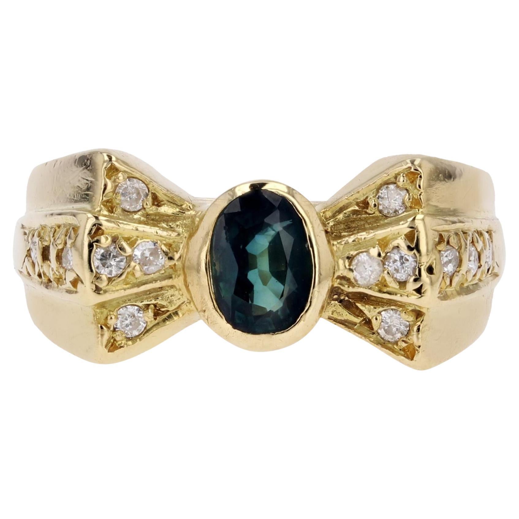 Modern Second-Hand Sapphire Diamonds 18 Karat Yellow Gold Knot Ring For Sale