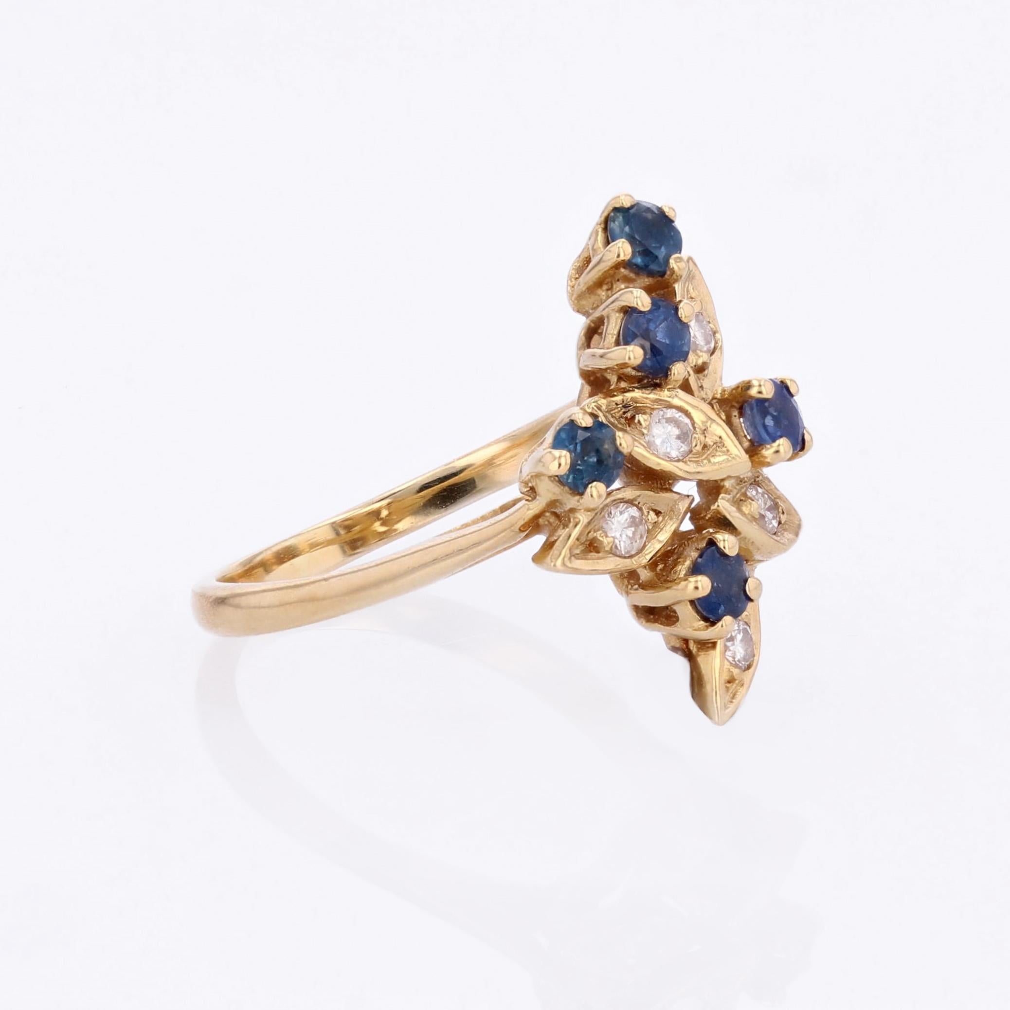 Modern Second-Hand Sapphires Diamonds 18 Karat Yellow Gold Leaves Ring For Sale 5