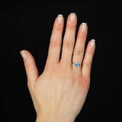 Modern Second Hand Topaz 18 Karat Yellow Gold Heart Ring