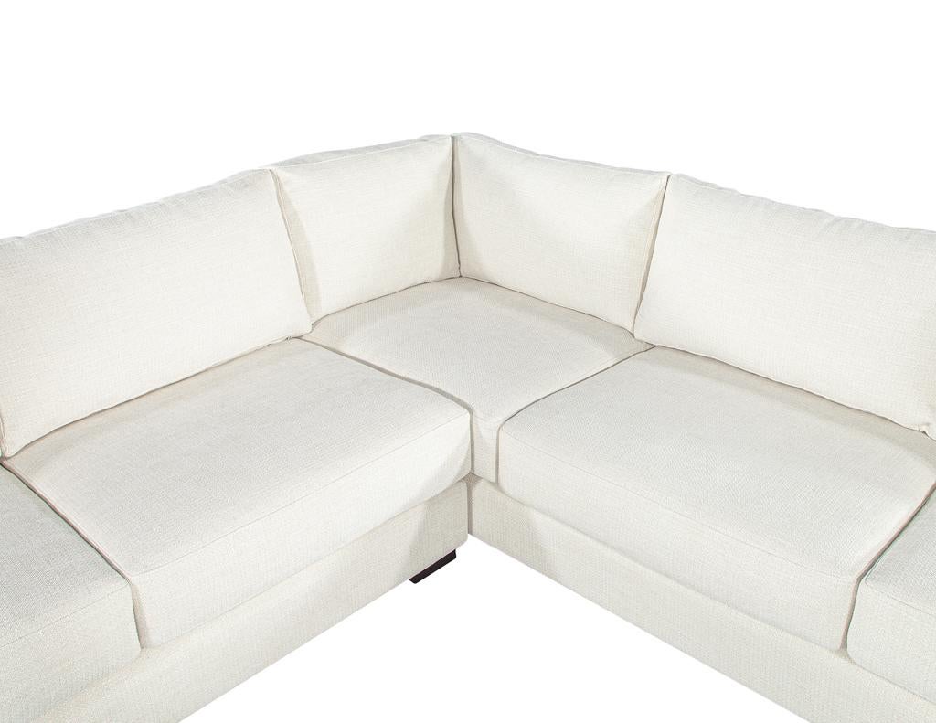 Modern Sectional Sofa in Textured High-performance Fabric For Sale 4