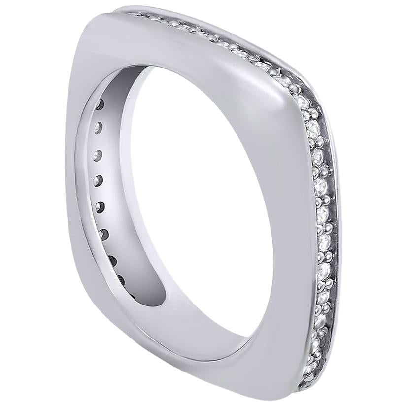 Sensualità moderna Diamante in oro bianco Una fede nuziale per unità Made in NYC in vendita