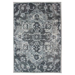 Alfombra Moderna de Diseño Serapi en Gris, D. Azul y D. Carbón con Diseño Geométrico