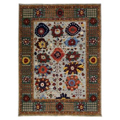 Tapis moderne en laine gris clair de style Serapi fait à la main et conçu à la main avec des motifs floraux