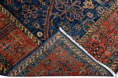 Tappeto moderno in lana quadrato blu e ruggine in stile Serapi fatto a mano con motivi floreali geometrici