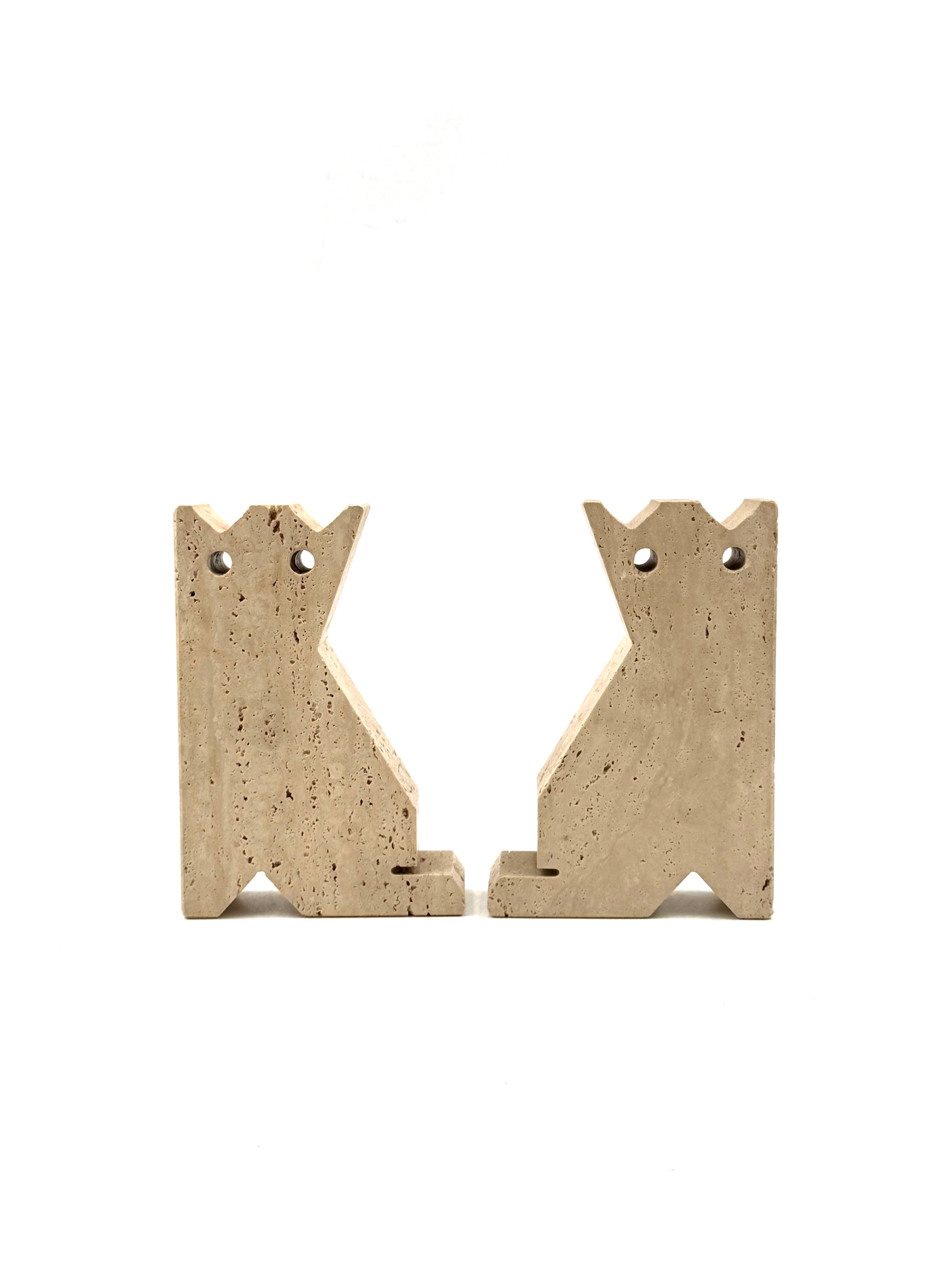 Modern set of 2 travertine cat shaped bookends, Fratelli Mannelli, Italy 1970s in vendita 5