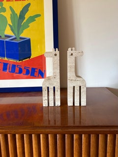 Ensemble moderne de 2 serre-livres en travertin en forme de girafe, F.lli Mannelli, Italie 1970