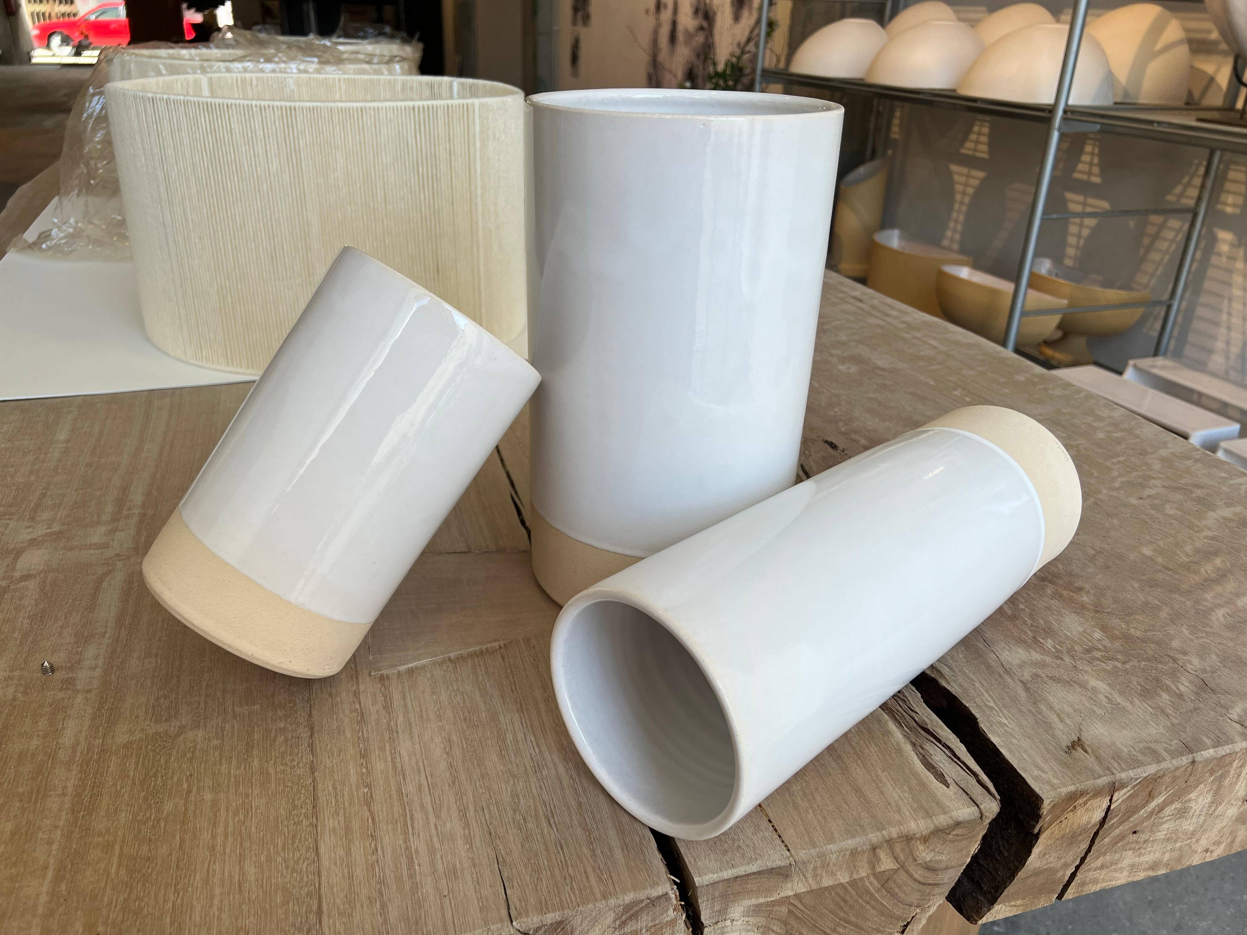 Modern Set of 3 Unique Ceramic Artisan Vases Handmade in Spain, White / Natural For Sale 7