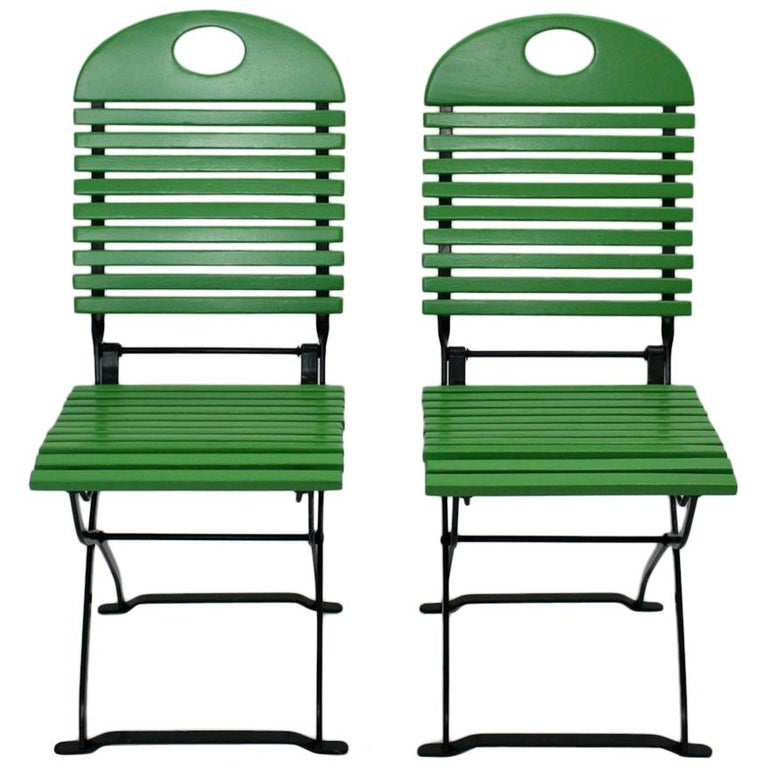 Modern Set of Ten Vintage Green Wood Metal Folding Garden Chairs, 1980s For Sale at 1stdibs