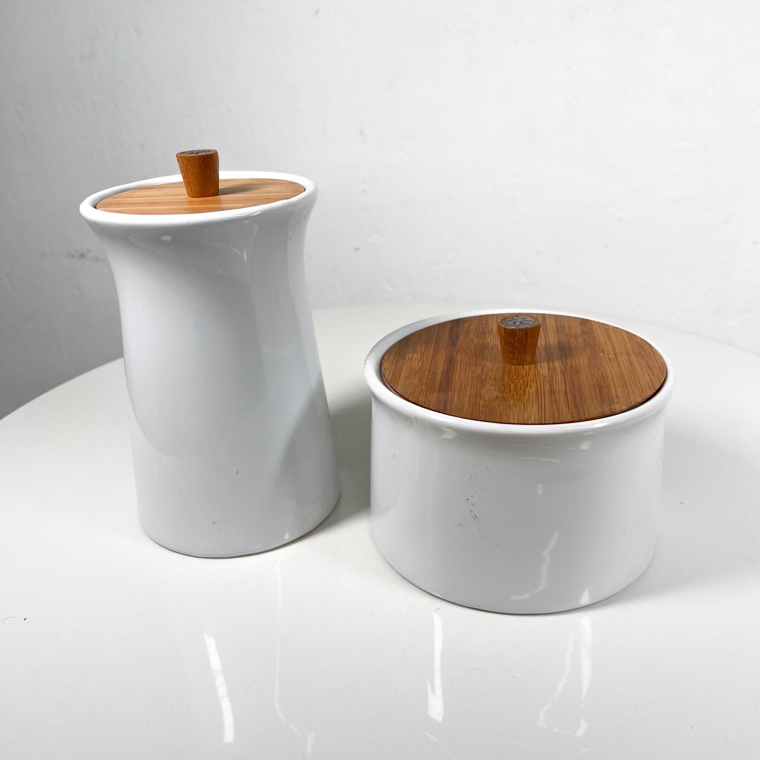 Modern Set of Two Ceramic Canister Jars David's Castle England 2