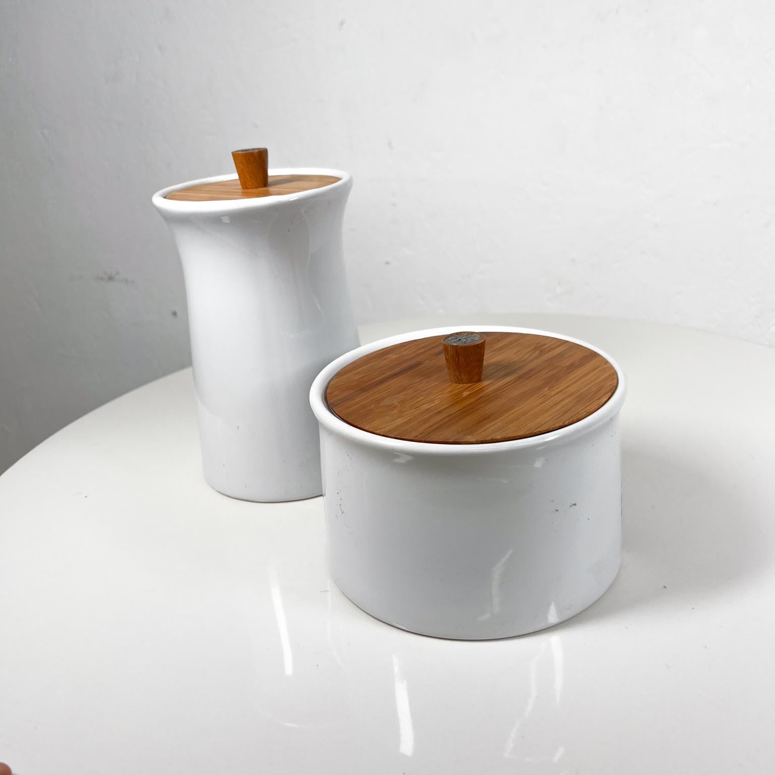Modern Set of Two Ceramic Canister Jars David's Castle England 3