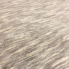 Modern Shades of Grey Tiger Design Tufted Bamboo Silk Rug