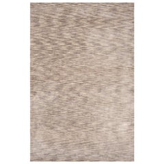 Modern Shades of Grey Tiger Design Tufted Bamboo Silk Rug