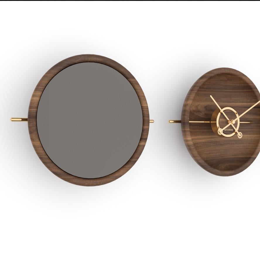 Modern Shape Clock in Canaletto Walnut Wood, Italy, 2019 In New Condition In Los Angeles, CA