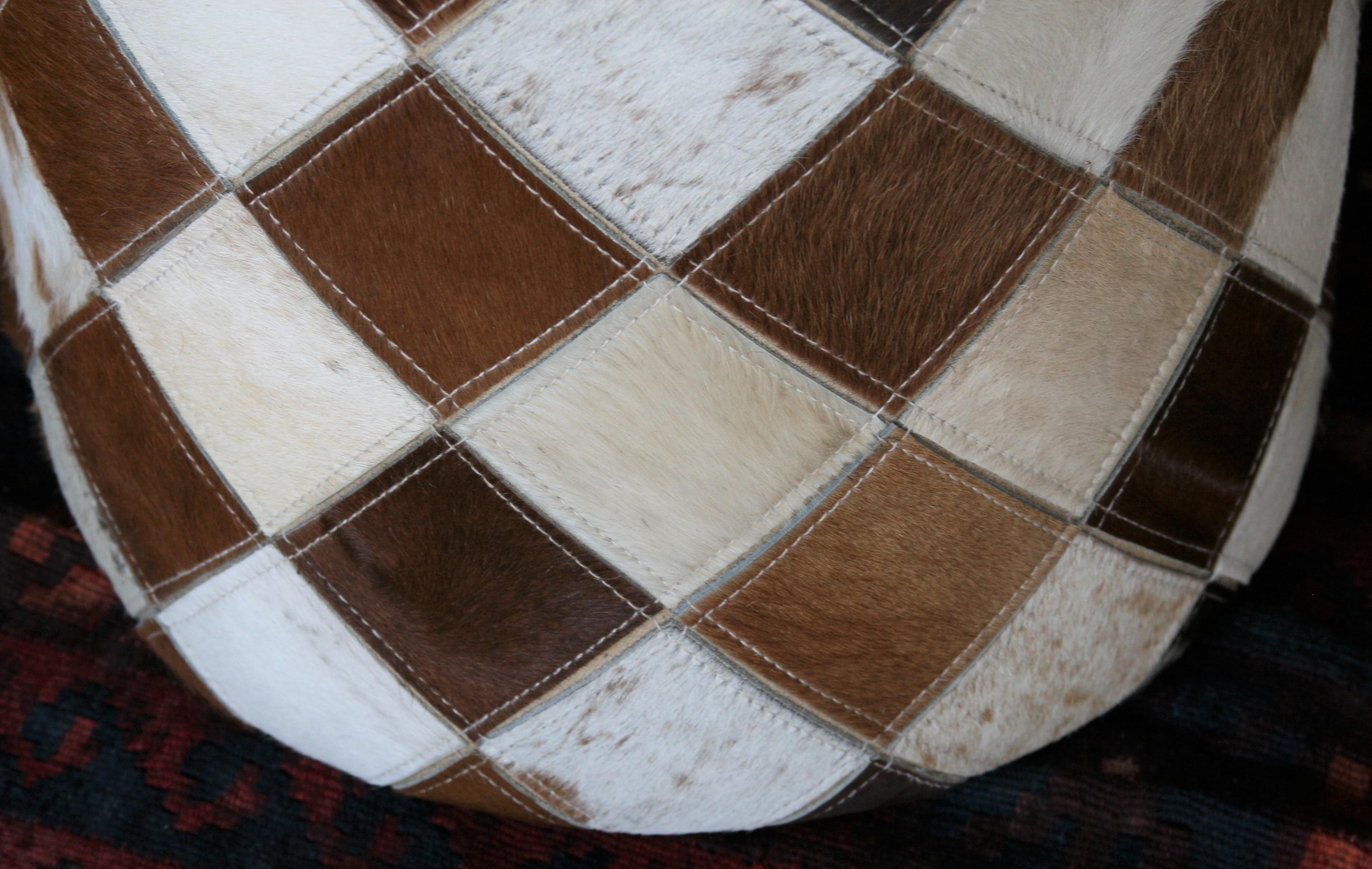 Modern Sheep Skin Handcrafted and Handstitched Classic Stools In Good Condition For Sale In Houston, TX