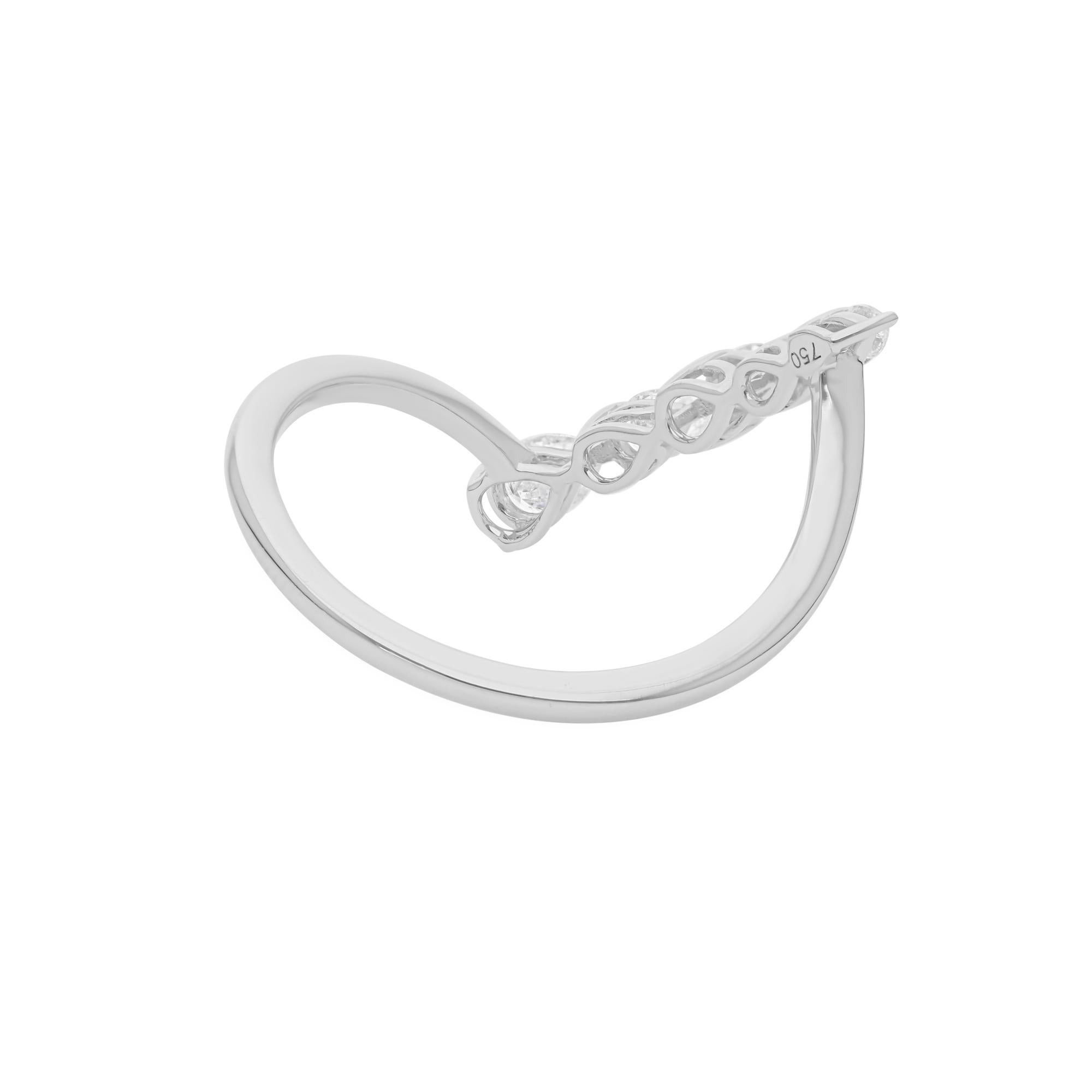 En venta: Anillo de oro blanco moderno SI/H con diamantes verticales de cinco piedras Regalo de dama de honor  4