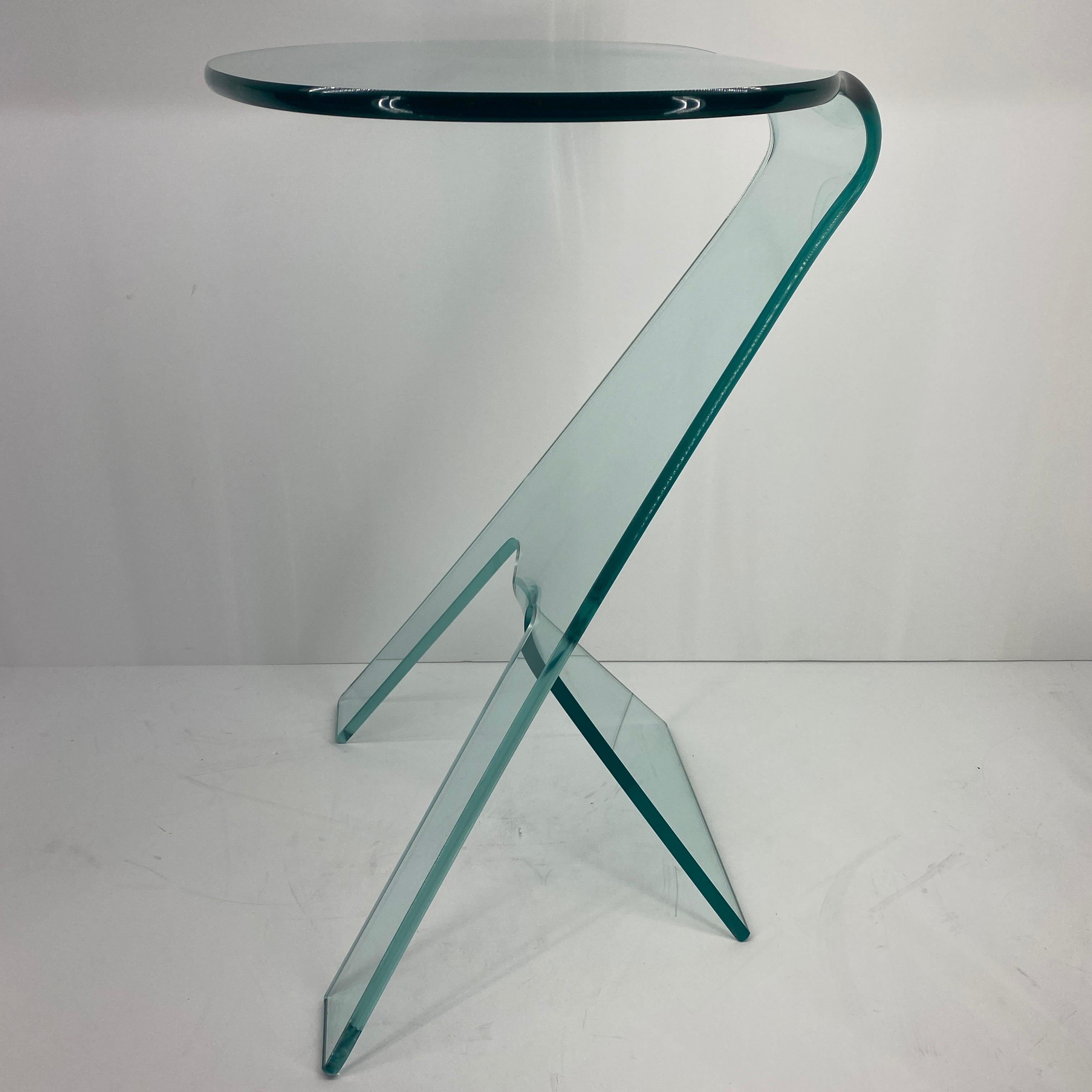 Amazingly shaped occasional or end table designed by the founder of Italian glass design specialist FIAM, Vittorio Livi. 
Signed FIAM ITALIA G-10.