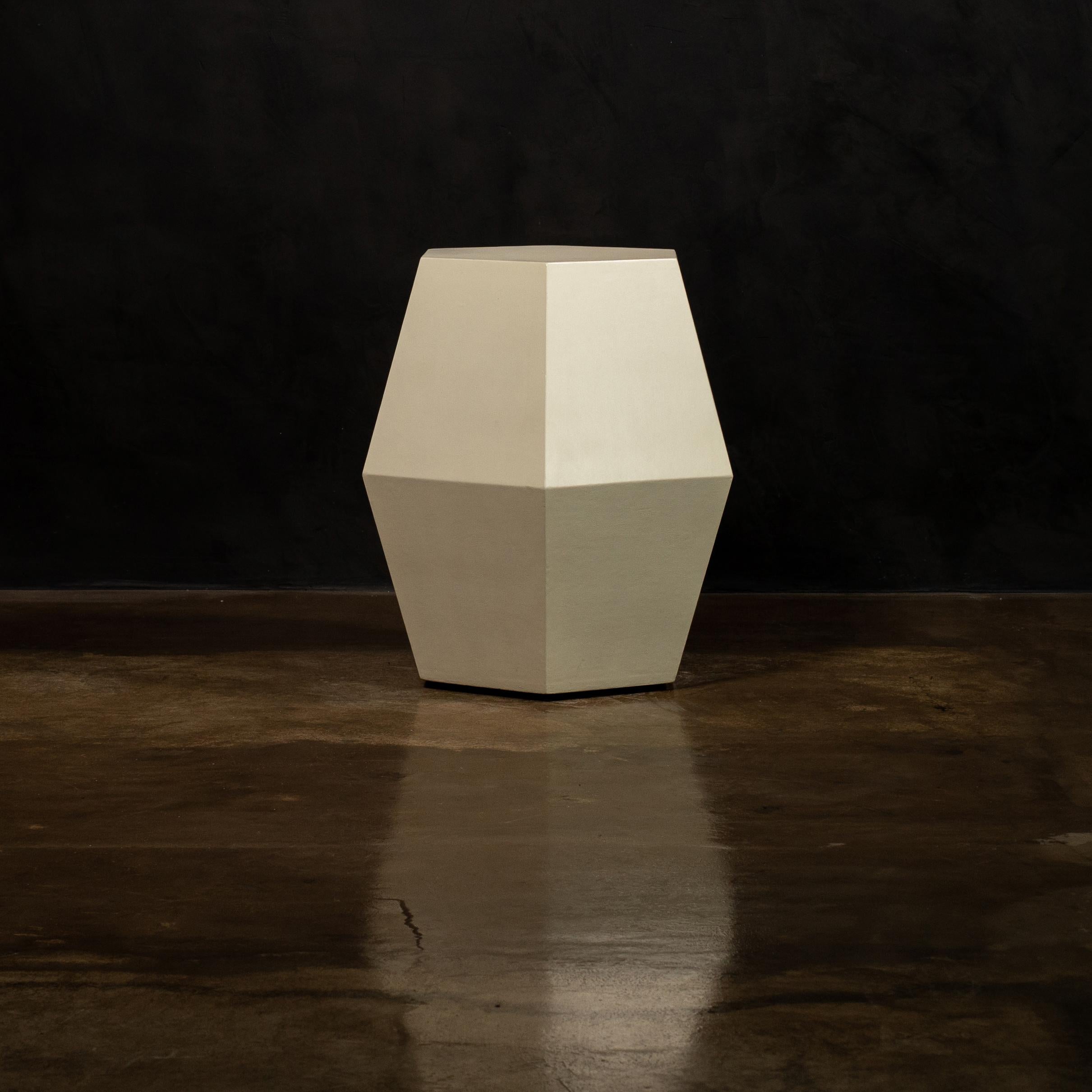 Modern Side Table in Cream Lacquer by Costantini, Tamino Hex 'In Stock' In New Condition For Sale In New York, NY