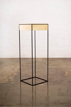 Mesa Auxiliar Moderna en Metal y Piel de Cabra by Costantini, Marcello 'En Stock'