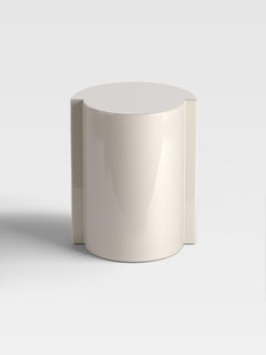 Moderner Beistelltisch Hocker in Sand Beige Farbe, Sandro Lopez Italien