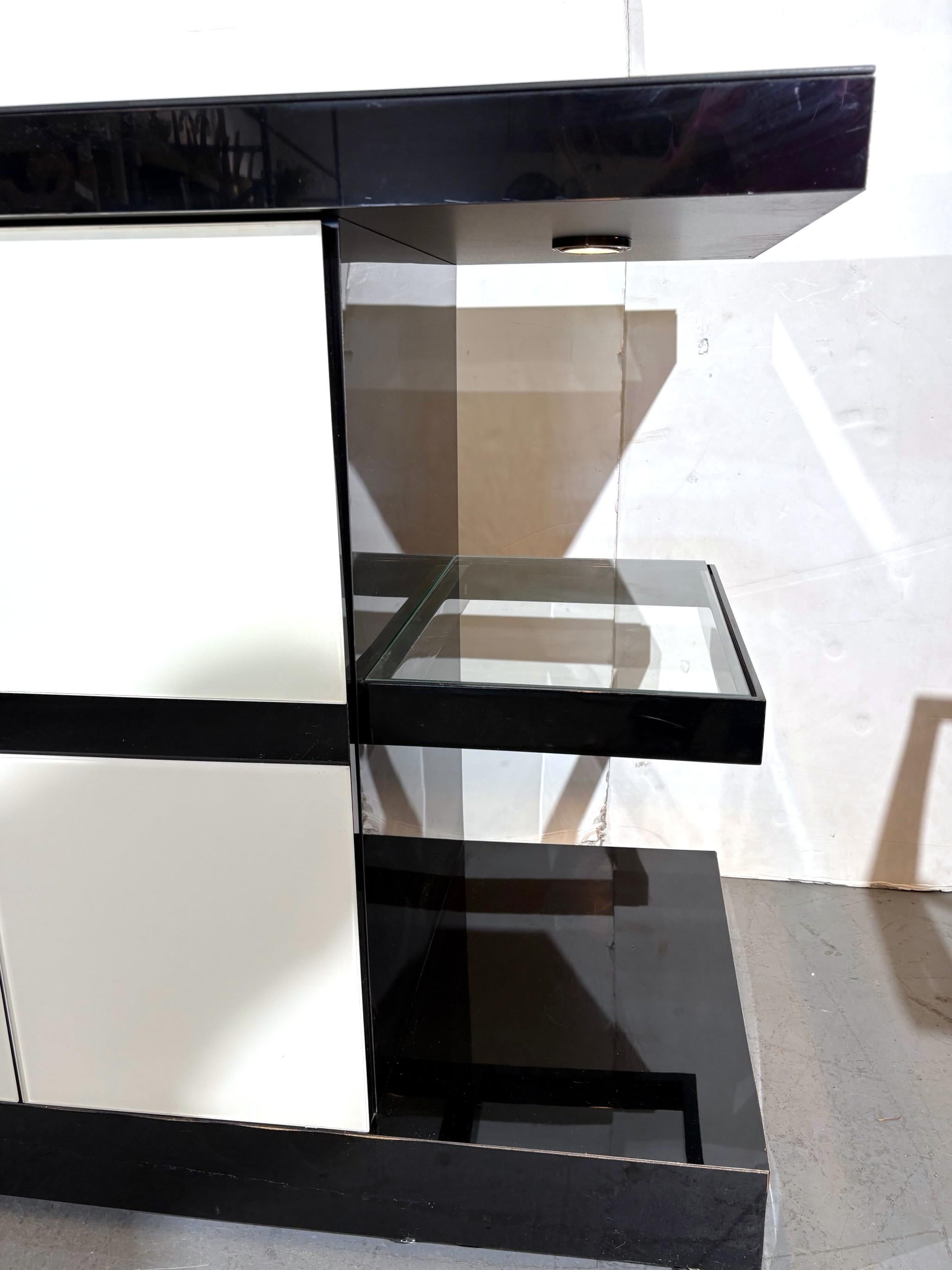 Moderno Credenza moderna in vendita