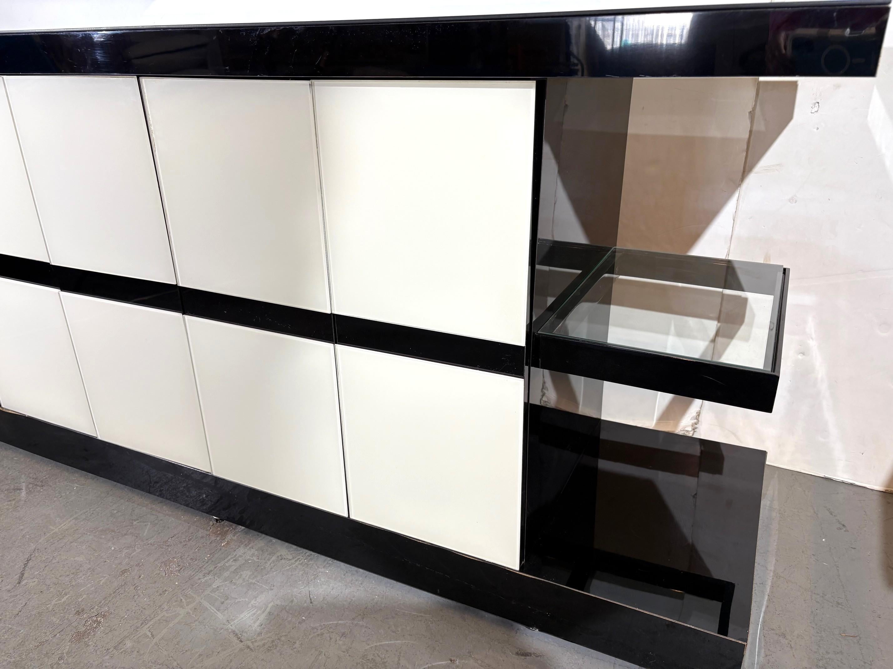 Americano Credenza moderna in vendita