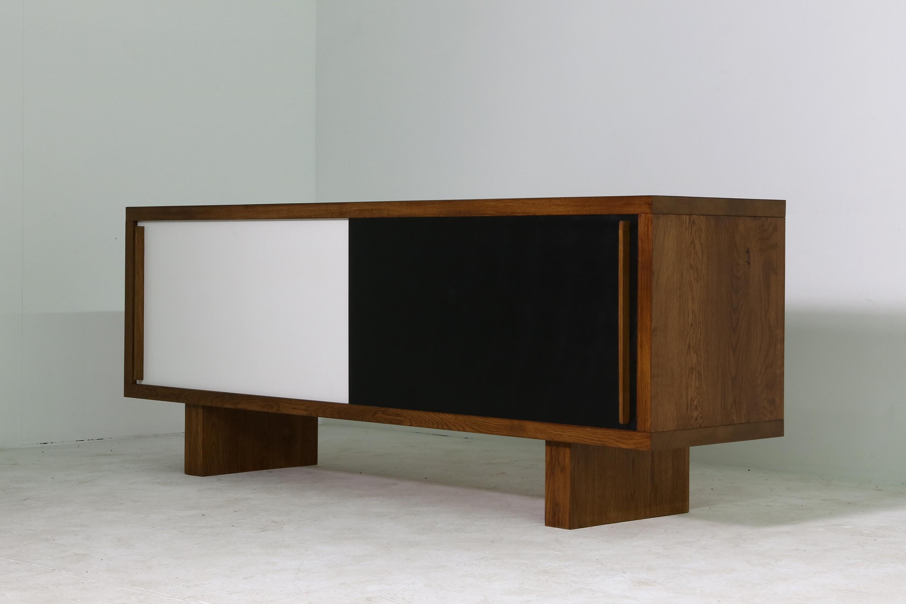 Modern Sideboard Mod. NL63 by Nathan Lindberg in Solid Oak, Contemporary 5