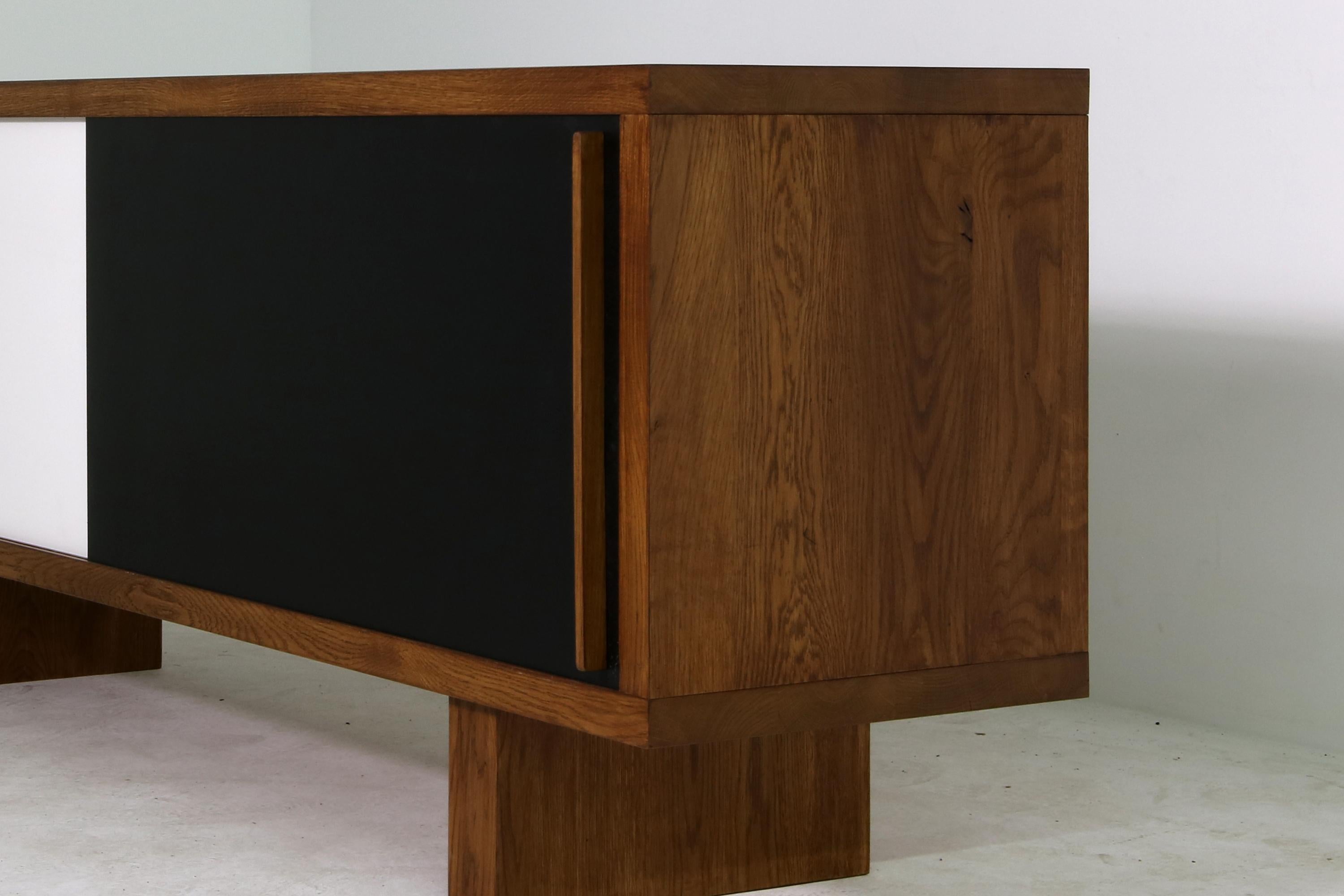 Modern Sideboard Mod. NL63 by Nathan Lindberg in Solid Oak, Contemporary 6