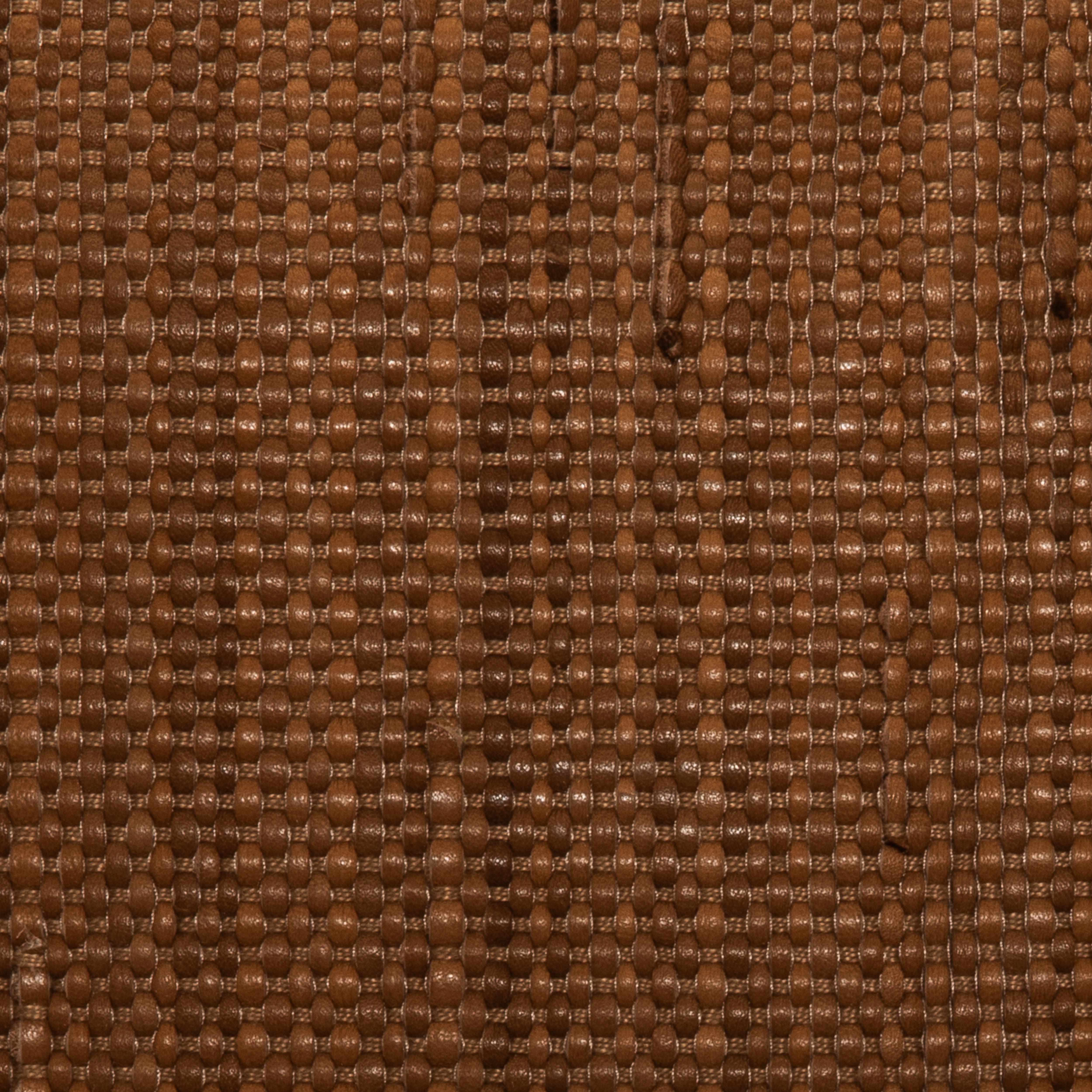 Américain Coussin décoratif moderne en cuir de Sienne par MOGUL en vente