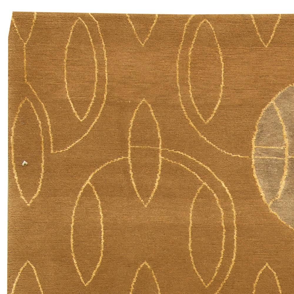XXI secolo e contemporaneo Tappeto geometrico moderno in seta e lana con motivo lunare di Doris Leslie Blau in vendita