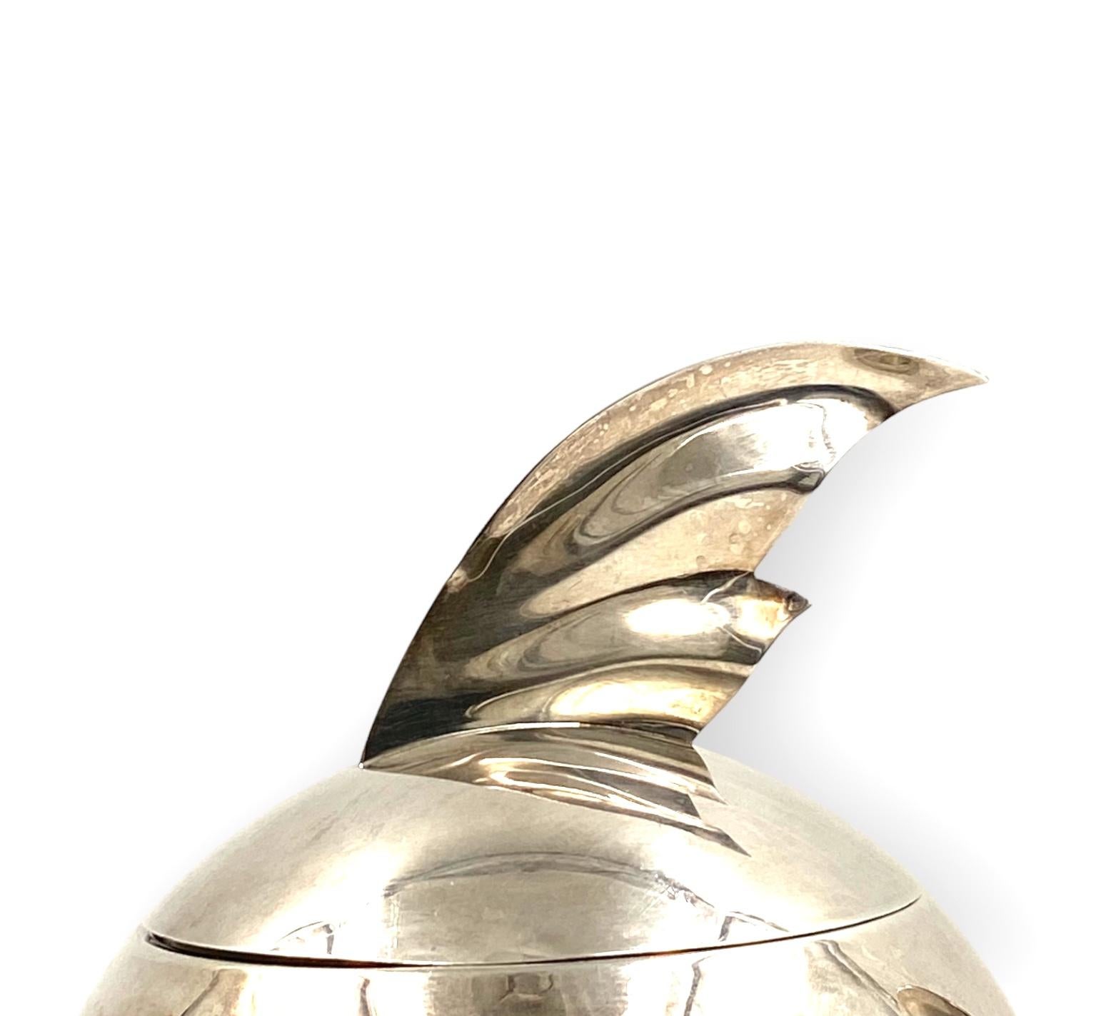 Modern silver-plated fish wine cooler / ice bucket, Teghini Firenze Italy 1970s For Sale 5