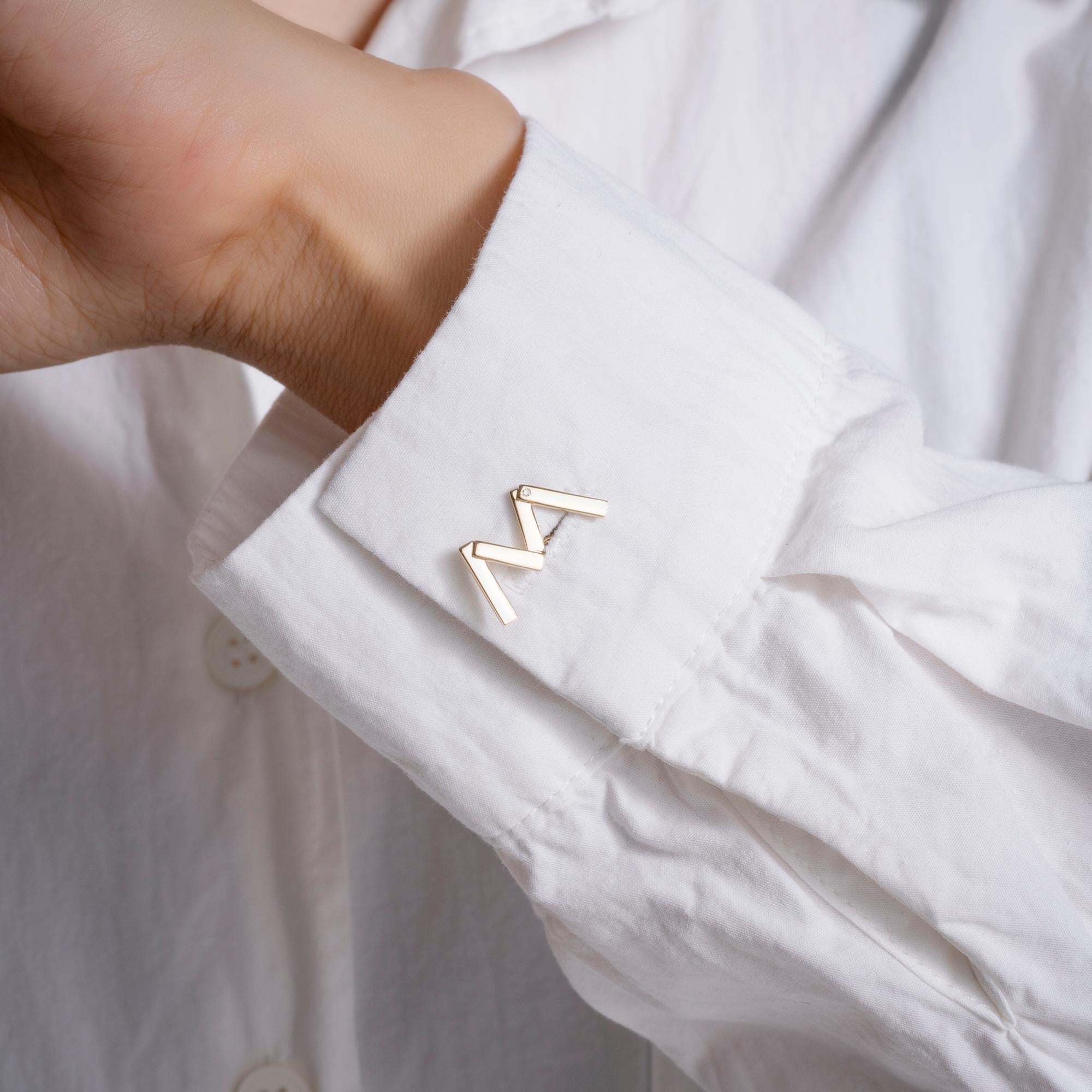 Modern Single Diamond Cufflinks In New Condition For Sale In Los Angeles, CA