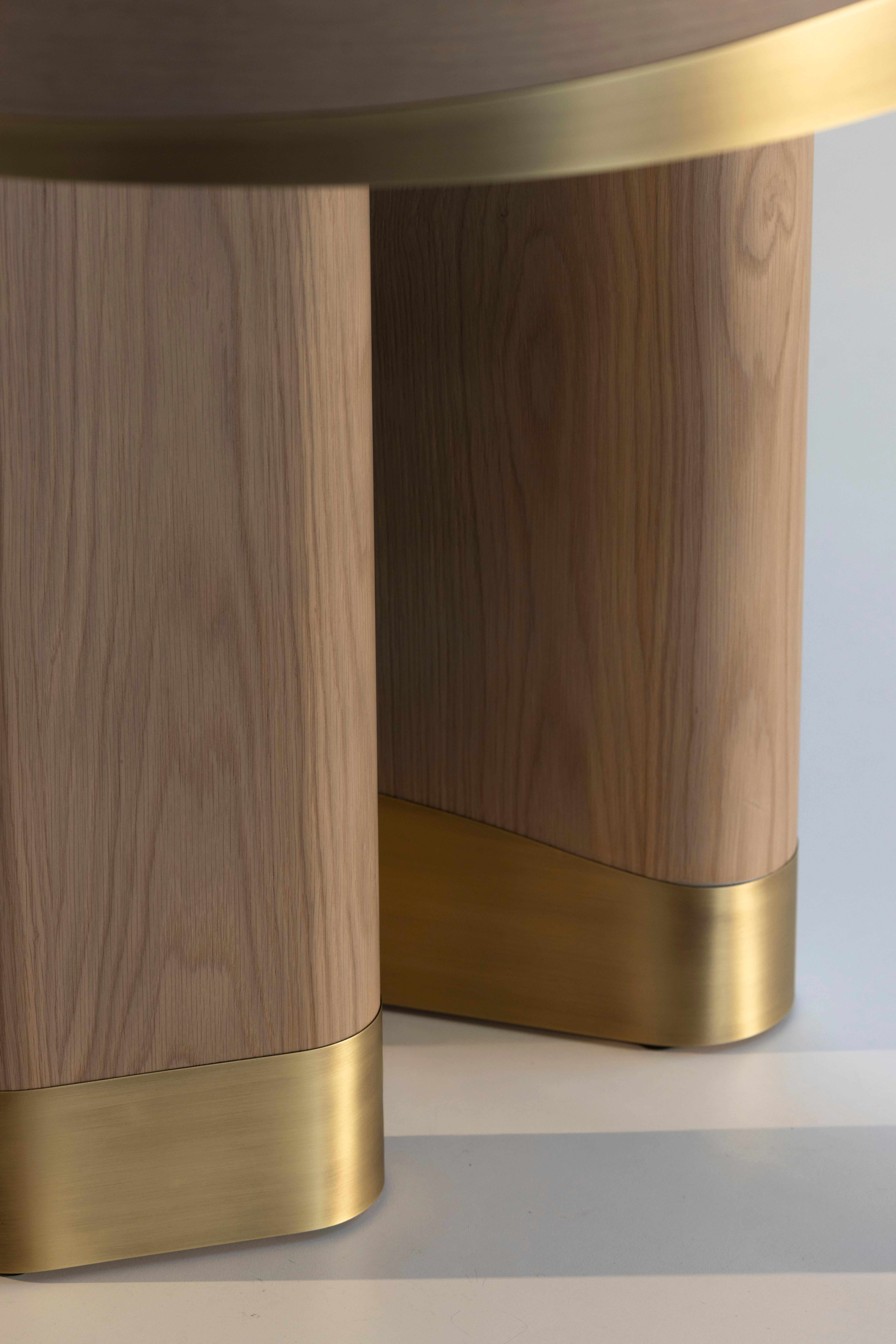 Modern Sistelo Dining Table, Warm Grey Oak, Brass, Handmade by Greenapple For Sale 1