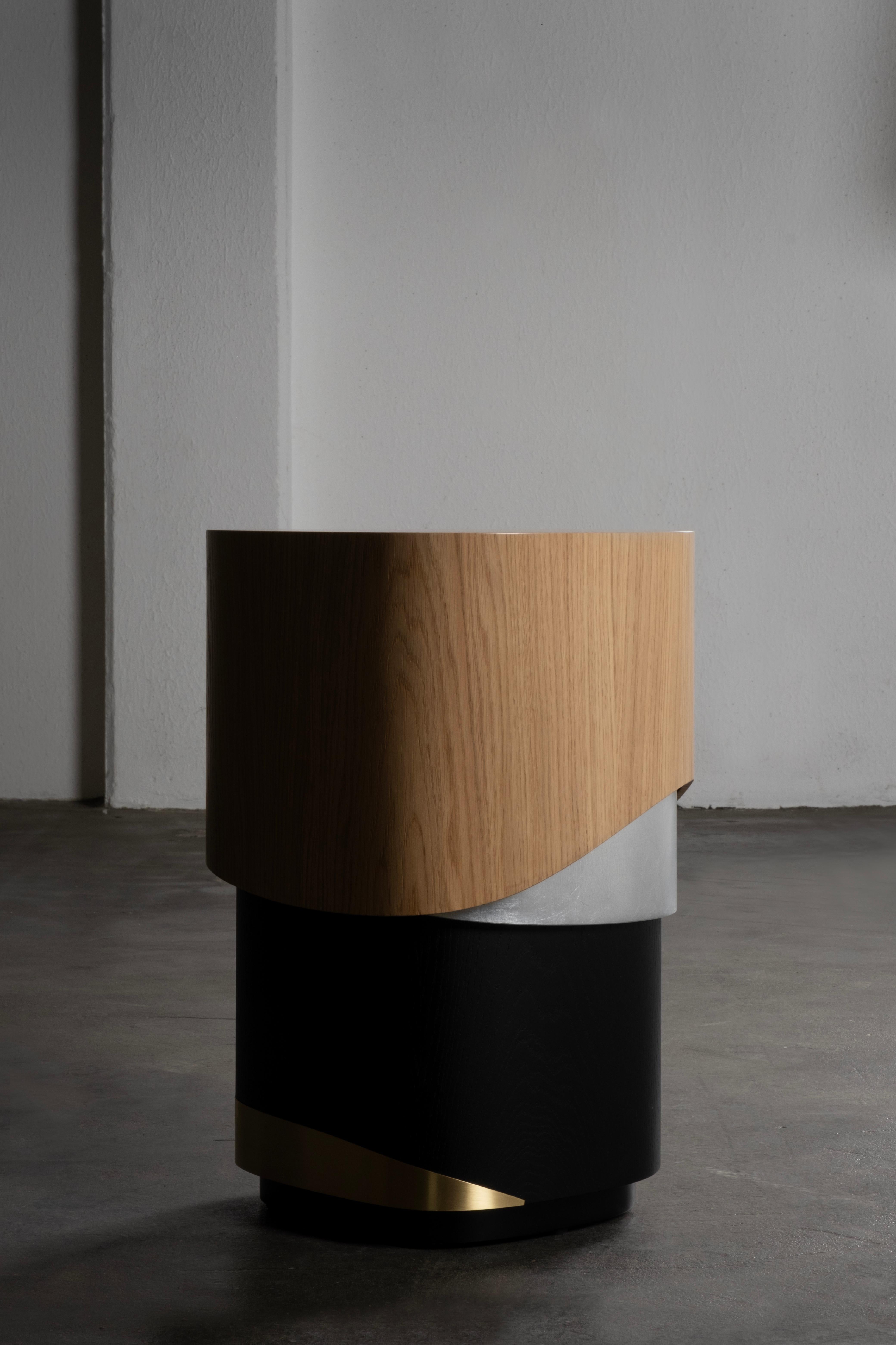 Sistelo Side Table, Contemporary Collection, Handcrafted in Portugal - Europe by Greenapple.

The Sistelo side table draws inspiration from the captivating landscape of Sistelo, emerging as a tribute to the hidden gem on the outskirts of the