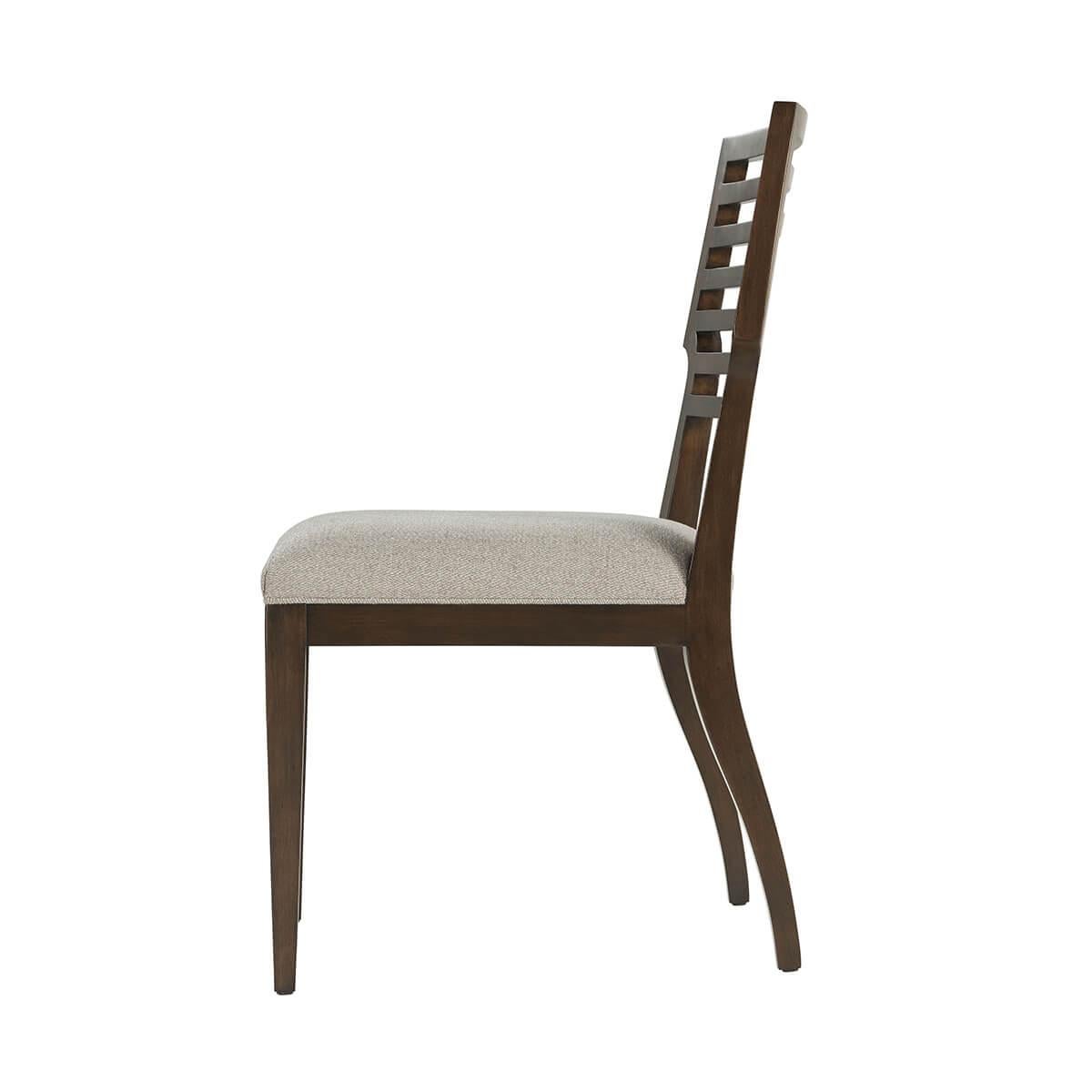 Modern Slatted Dining Side Chair (Moderne der Mitte des Jahrhunderts) im Angebot