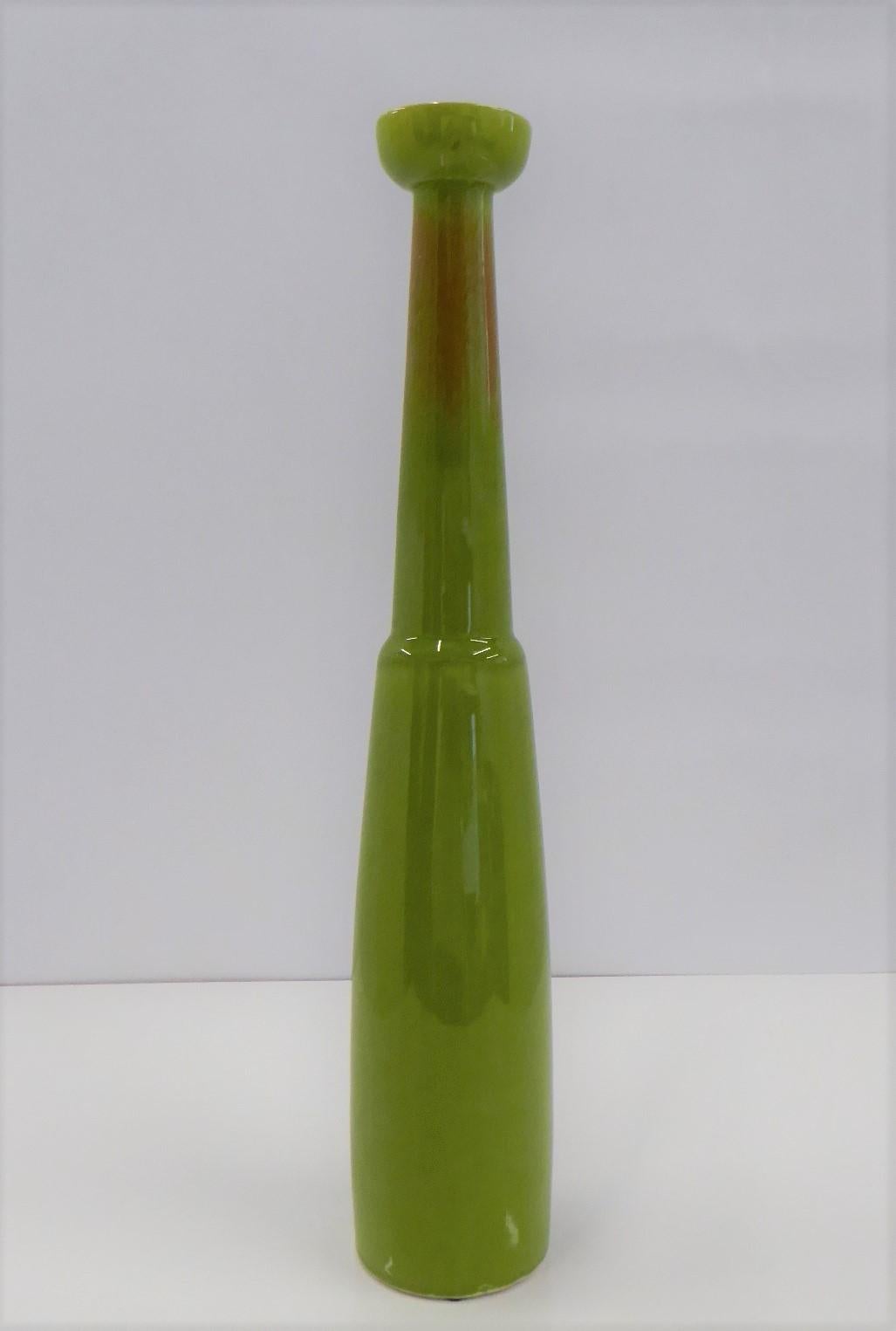 Mid-Century Modern Modern Slender Ceramic Vase in Green and Orange Jaru of California, 1960s