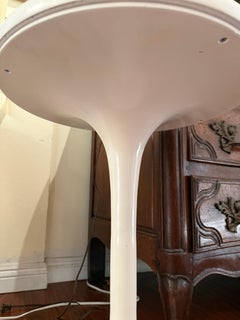 Modern Small White Lacquered Composite Round Pedestal