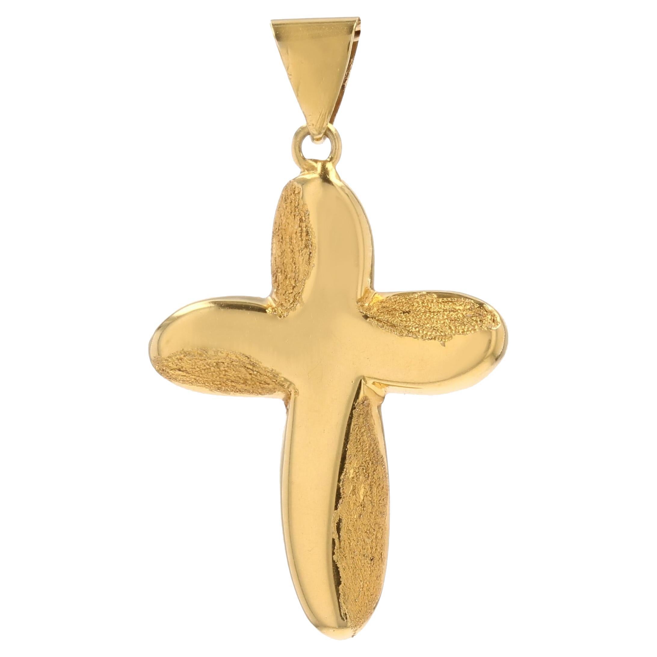 Colgante Cruz de Oro Amarillo de 18 Kilates Liso Mate Moderno