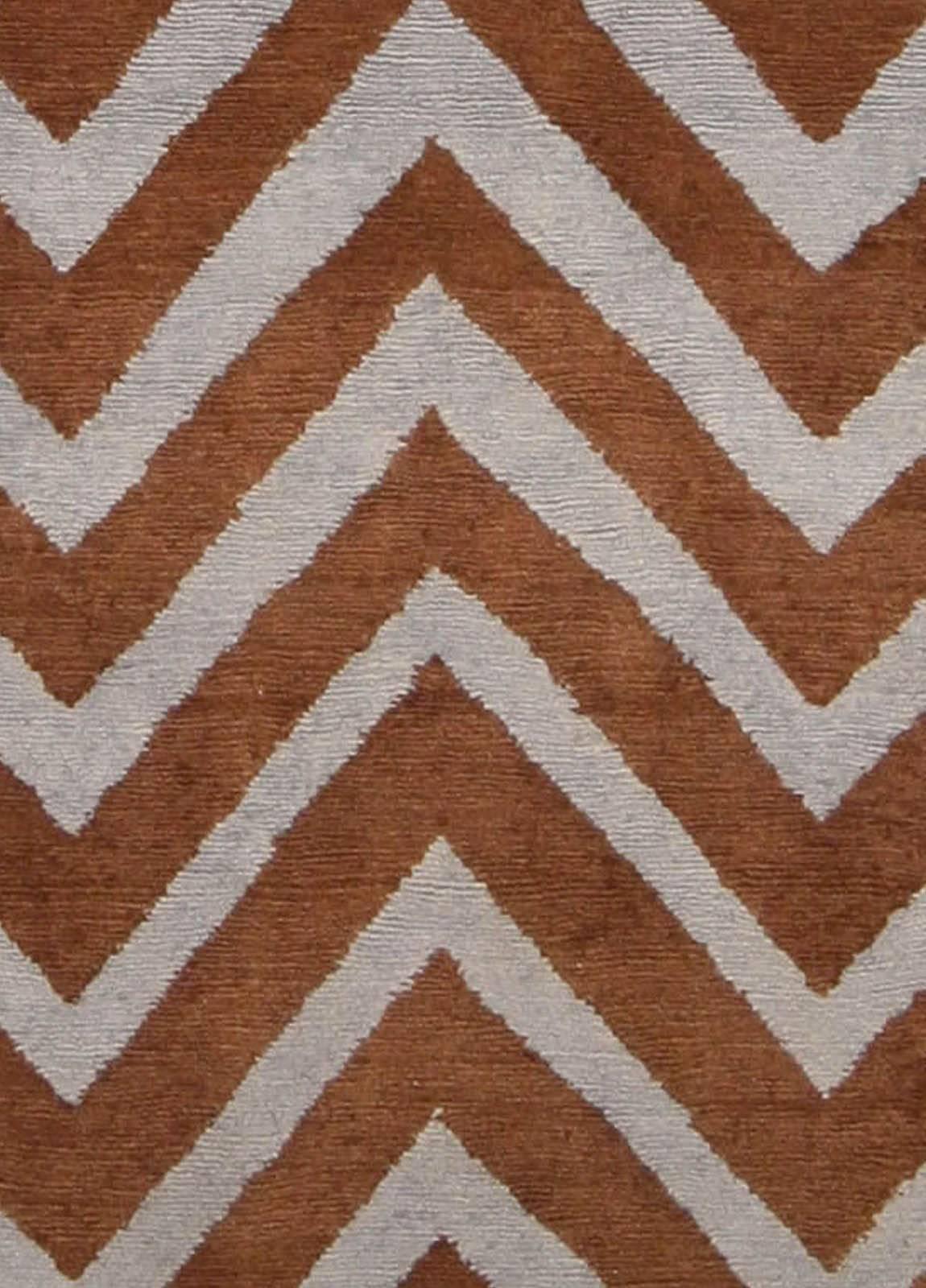 Modern SN1 zig-zag rug in gray and brown by Doris Leslie Blau
Size: 6'0