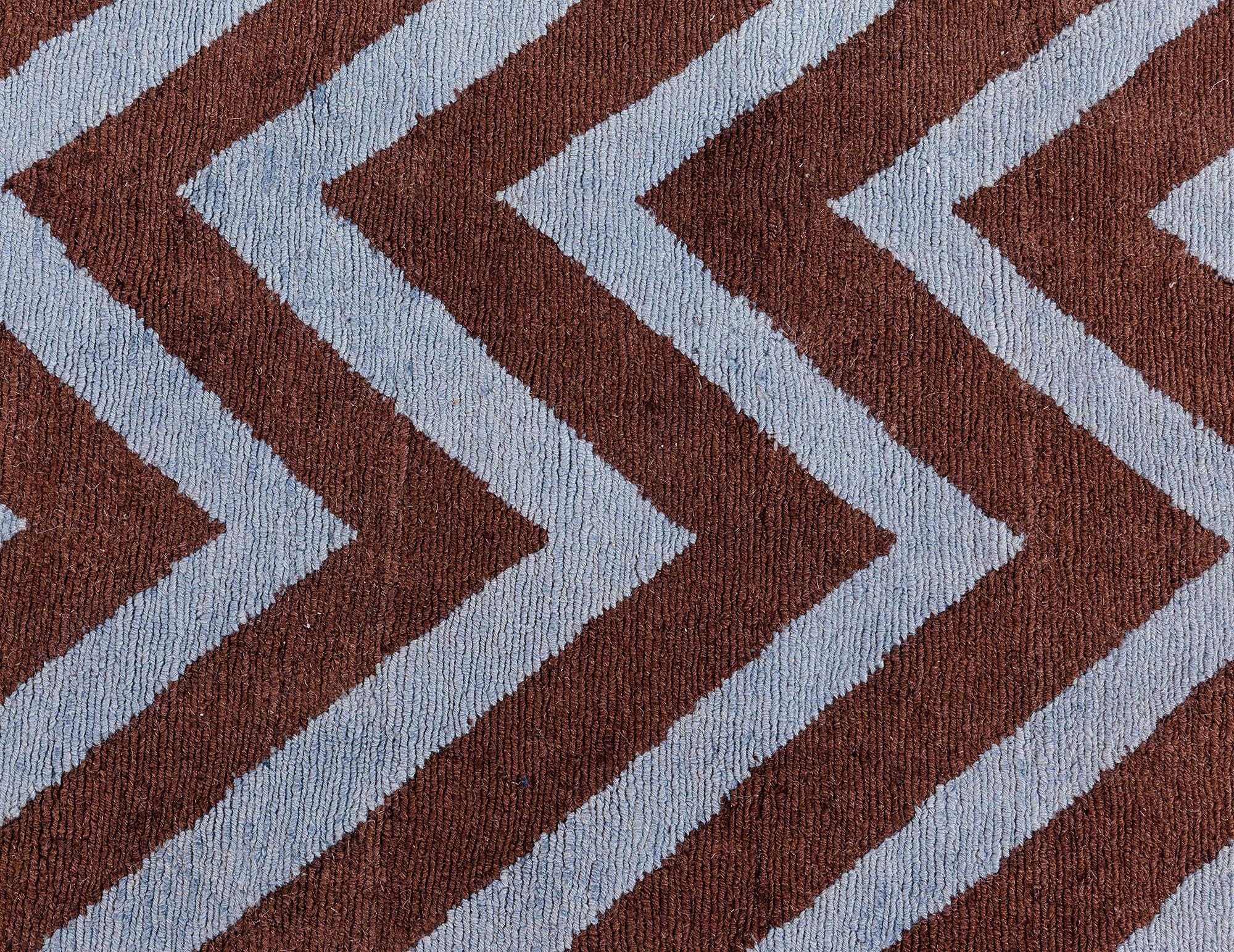 Modern SN1 zig-zag rug in gray and brown by Doris Leslie Blau
Size: 6'0