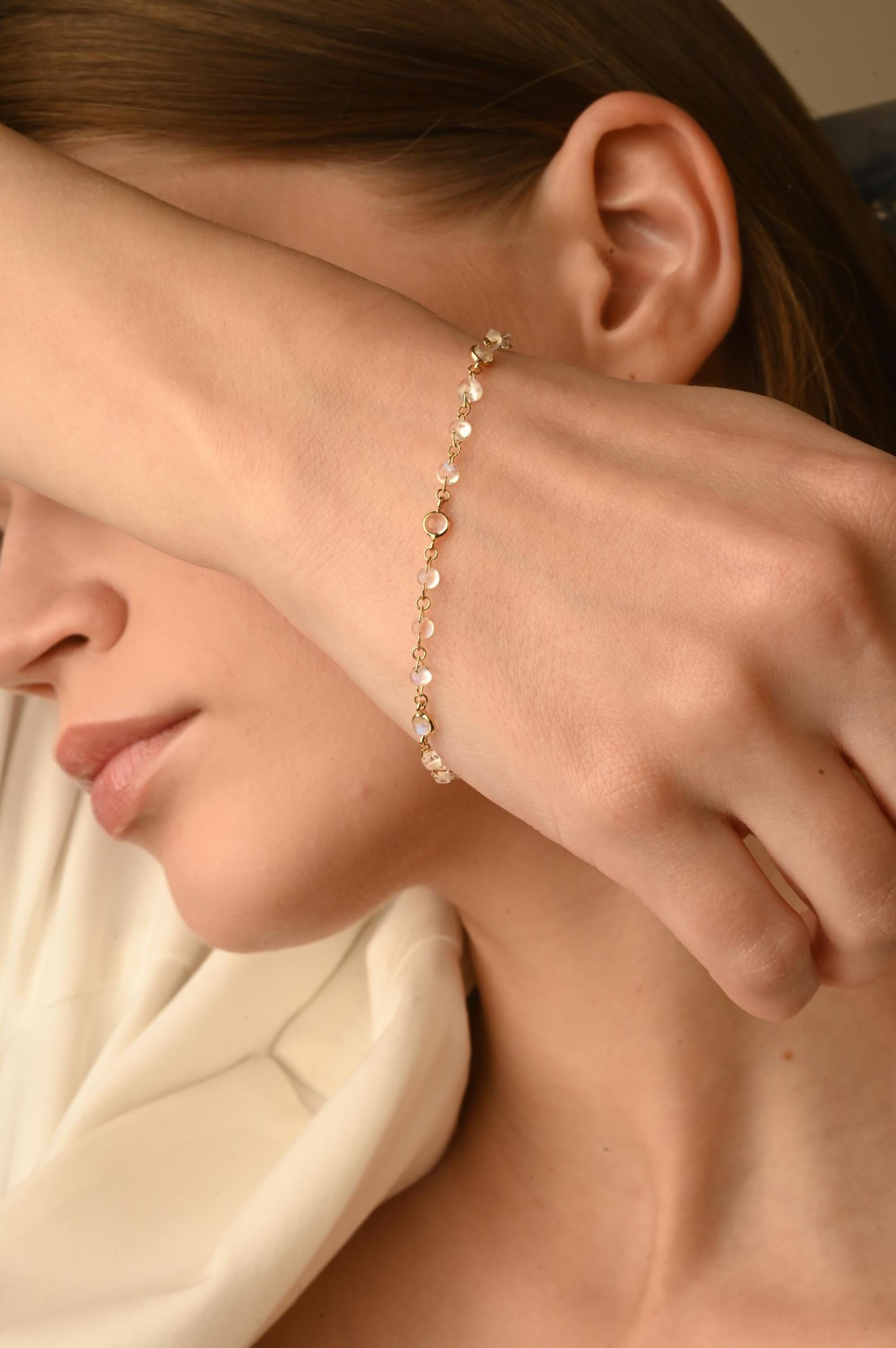 This 6.29 Carat Rainbow Moonstone Chain Bracelet in 18K gold showcases 6.29 carats endlessly sparkling natural rainbow moonstone. It measures 7.5 inches long in length. 
Rainbow moonstone can help you attract the right people into your life if you