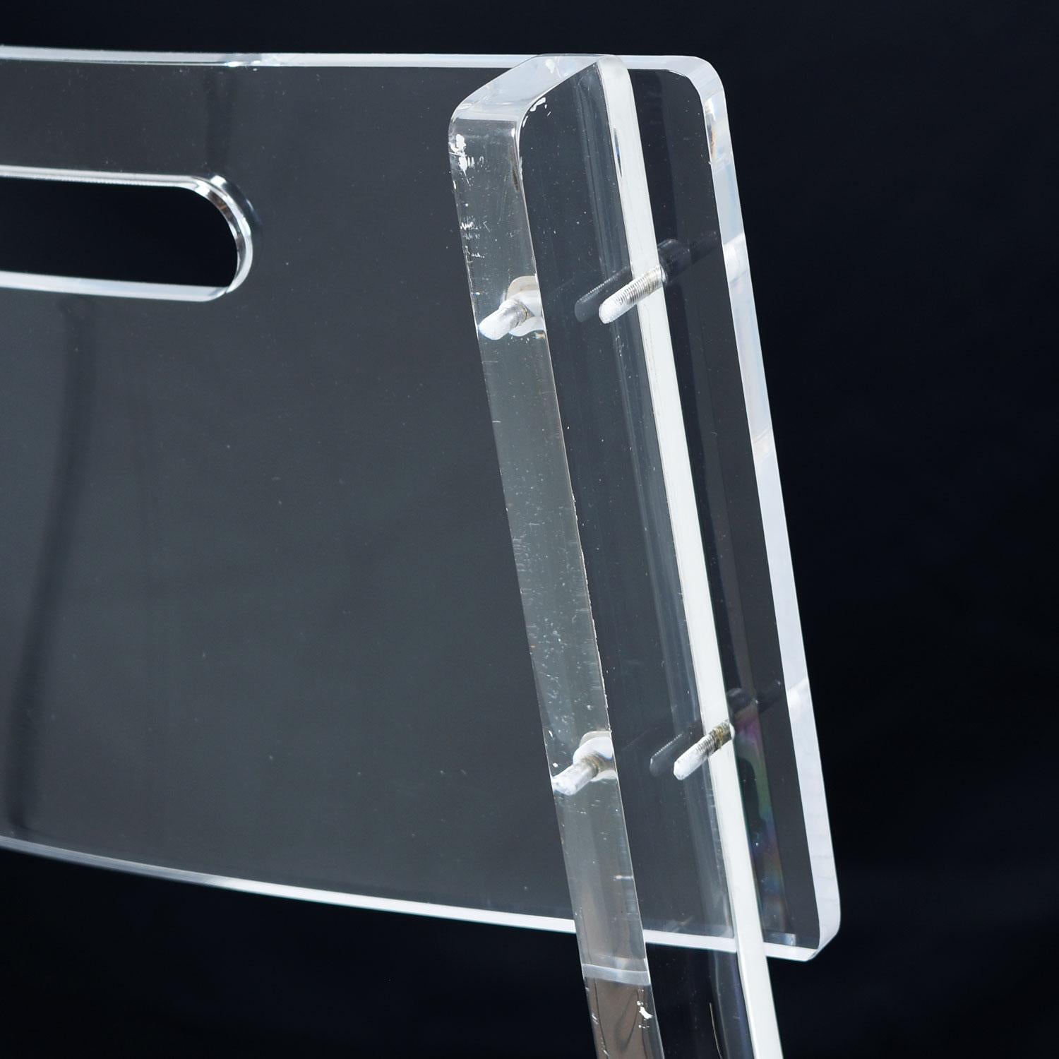 Modern Solid Lucite Acrylic Folding Dining Chair Set, circa 1980s In Excellent Condition In Chattanooga, TN