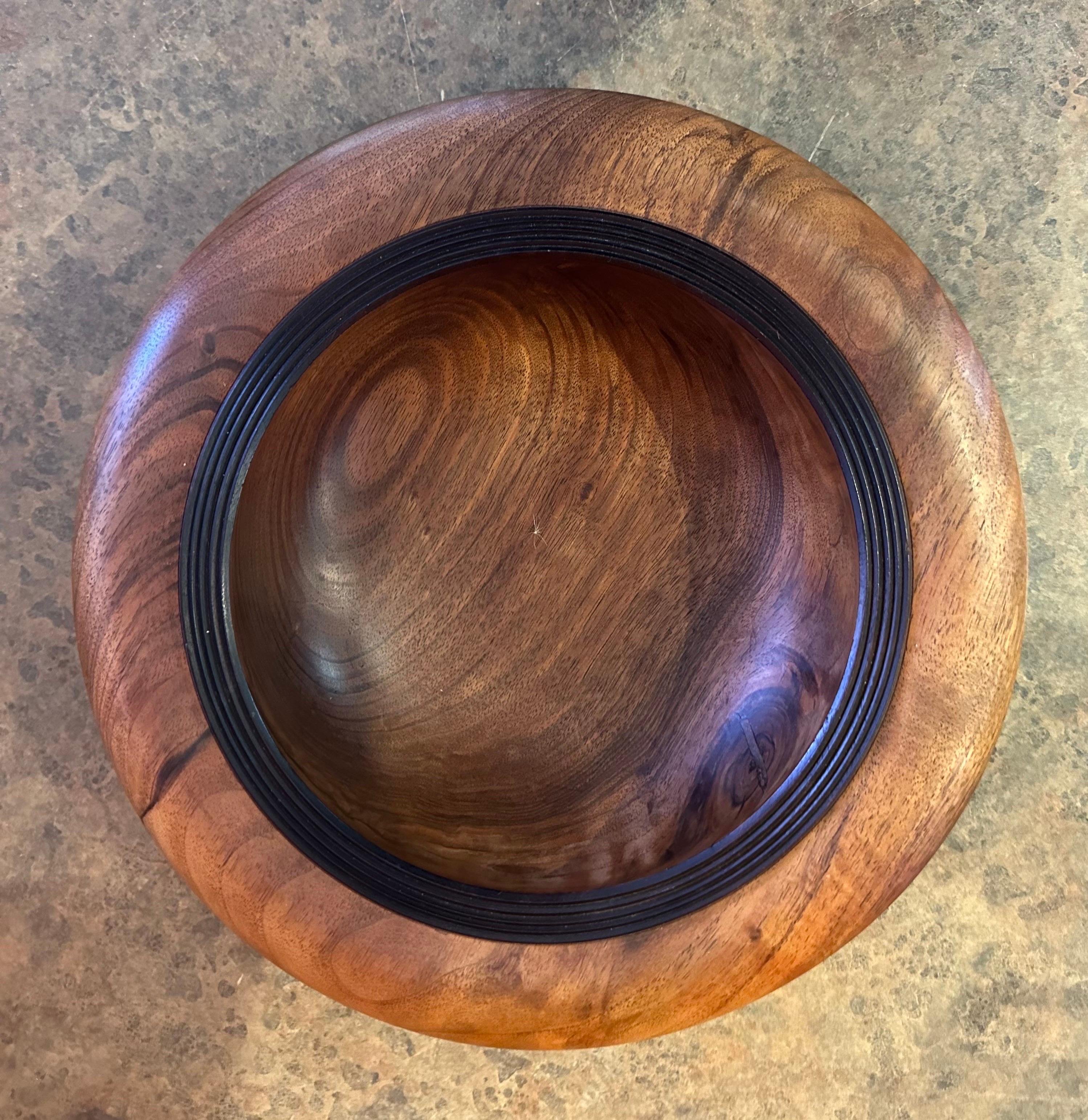 Modern Solid New Zealand Walnut Bowl / Centerpiece For Sale 7