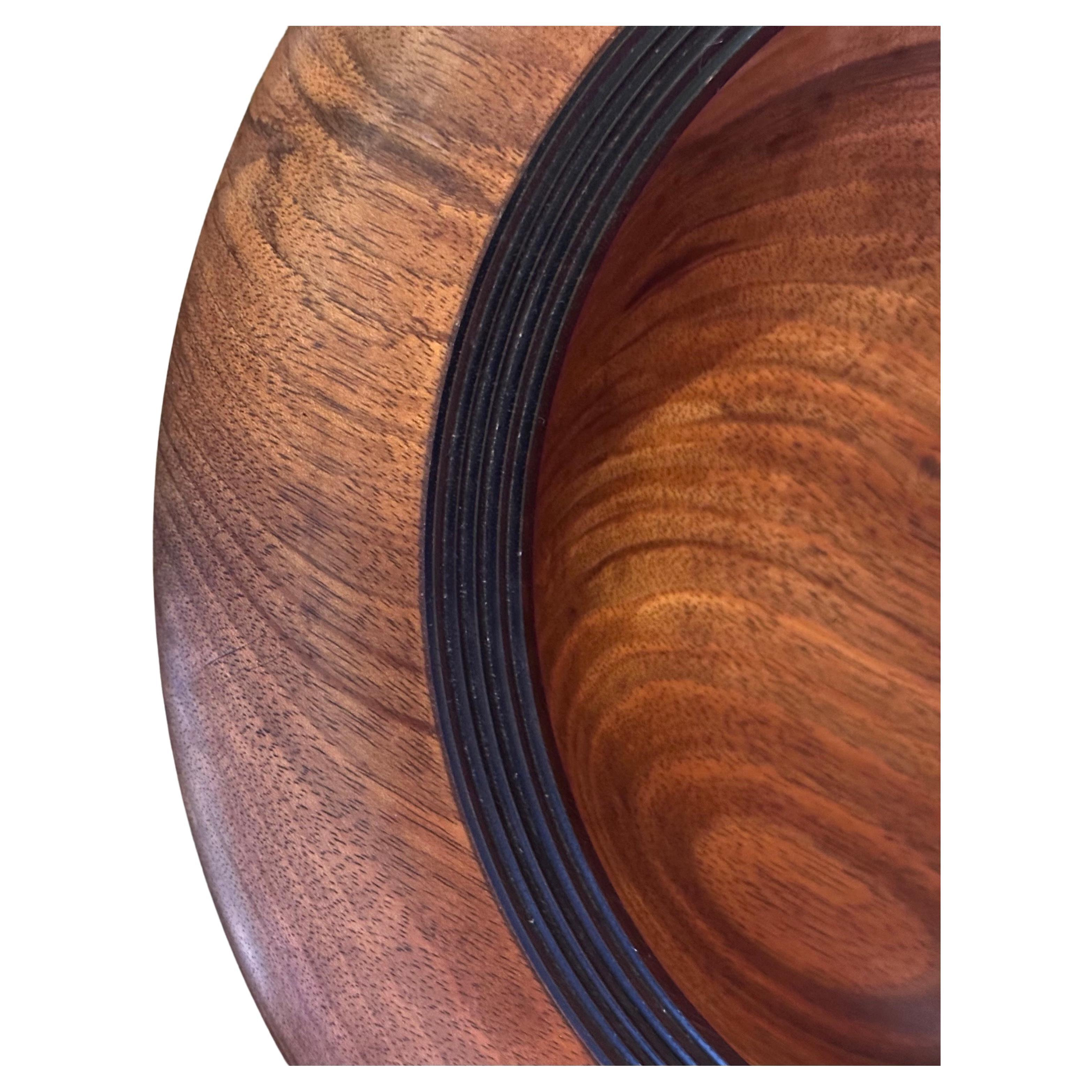 Modern Solid New Zealand Walnut Bowl / Centerpiece For Sale 1