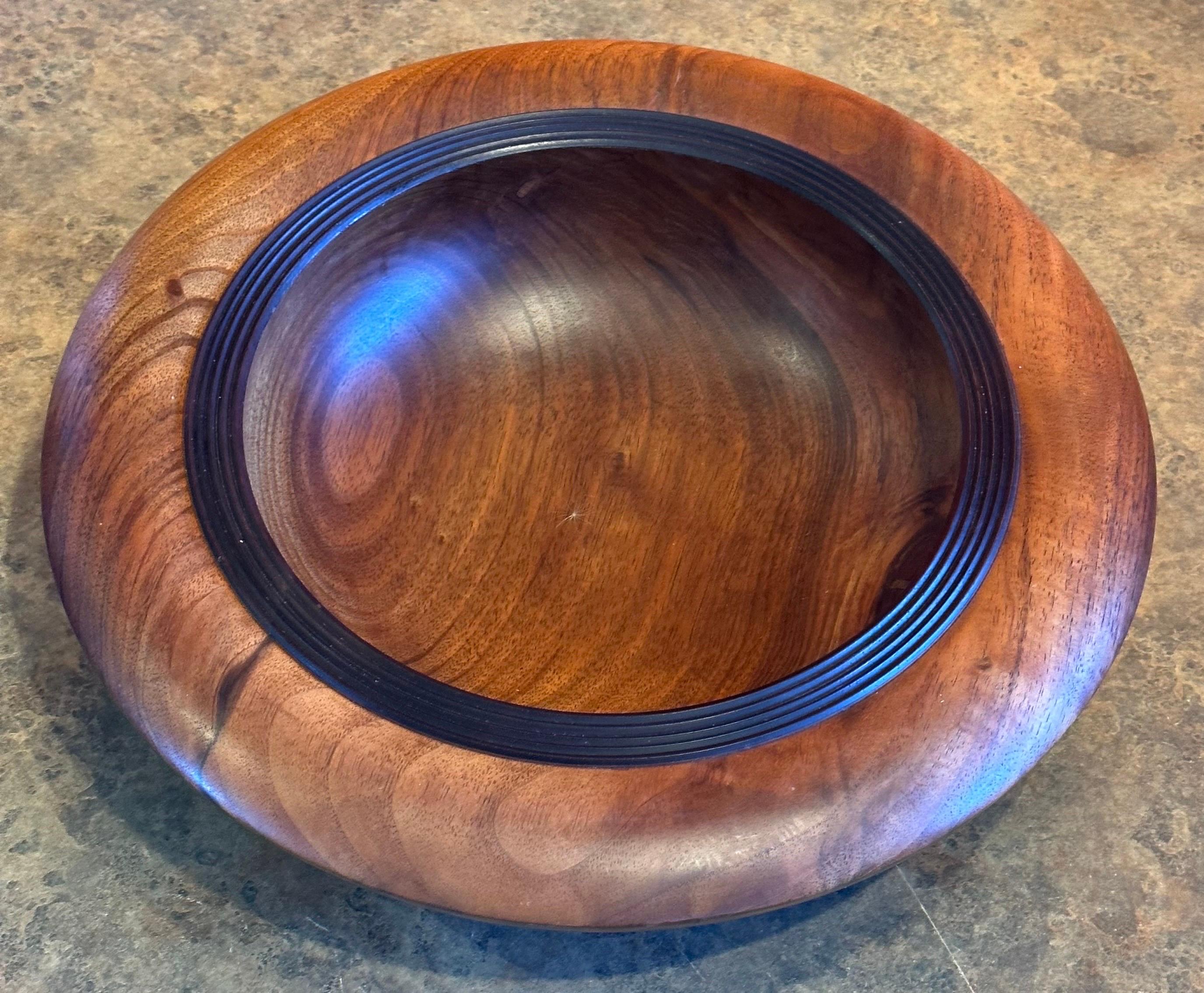 Modern Solid New Zealand Walnut Bowl / Centerpiece For Sale 2